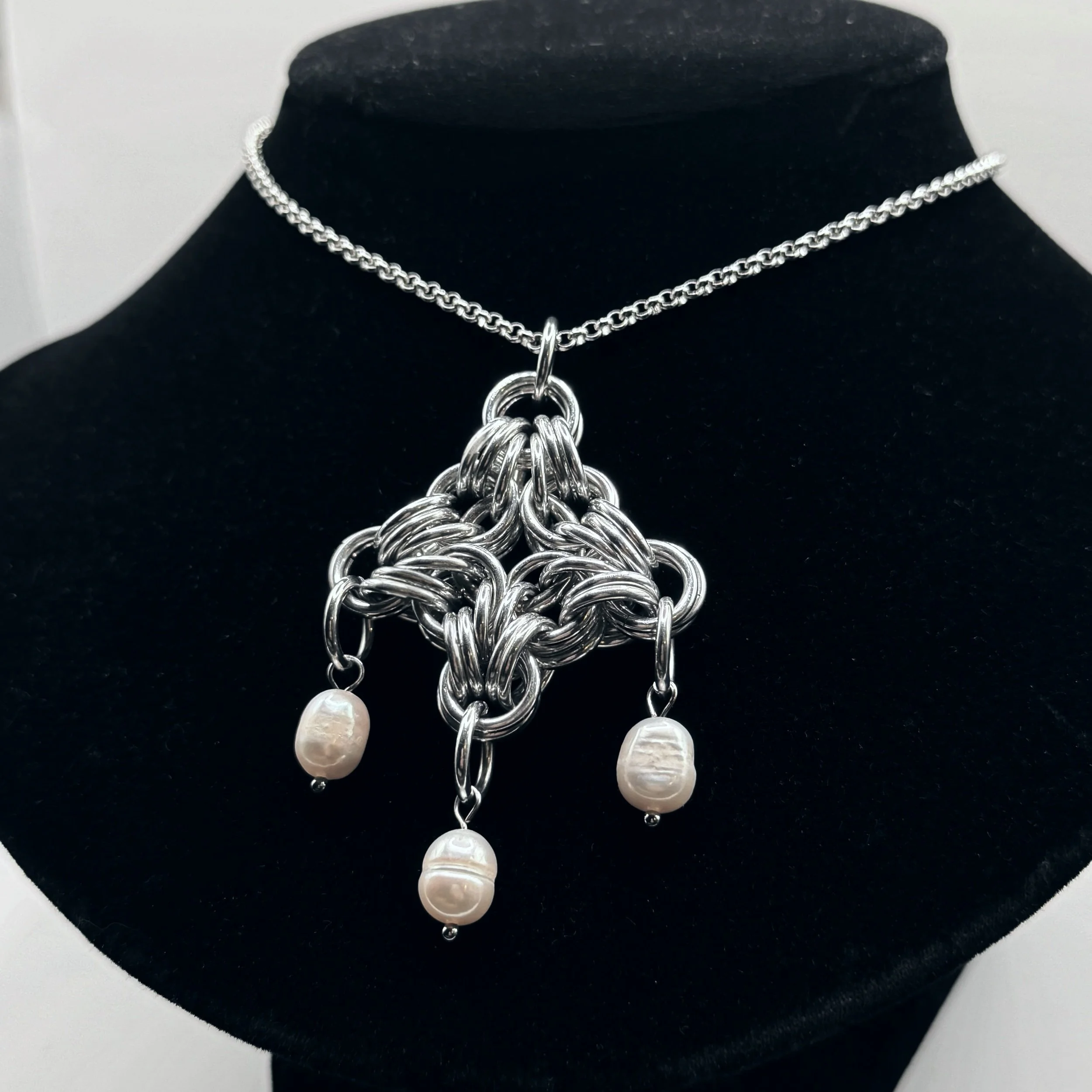 devotion choker