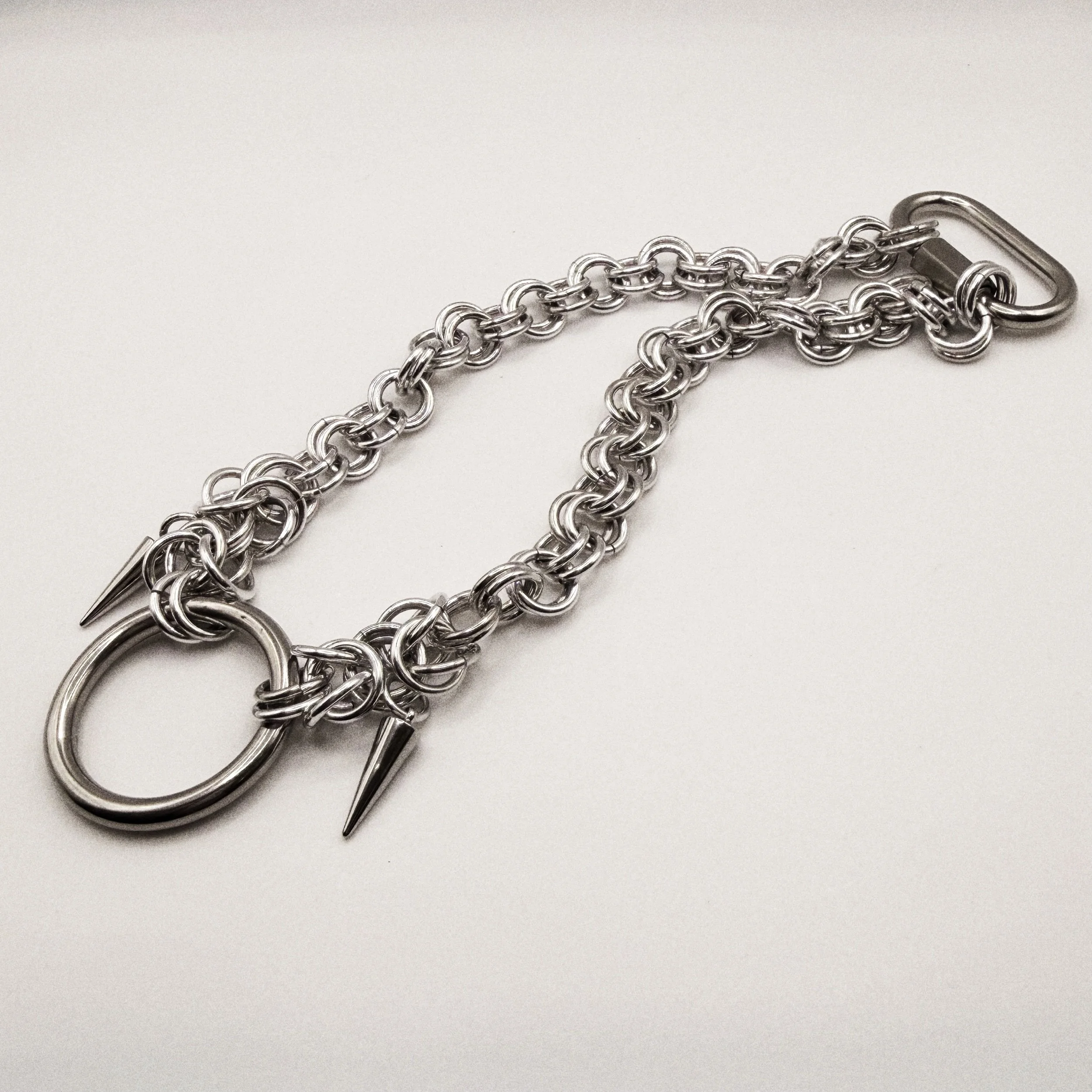 spikey chainmail choker