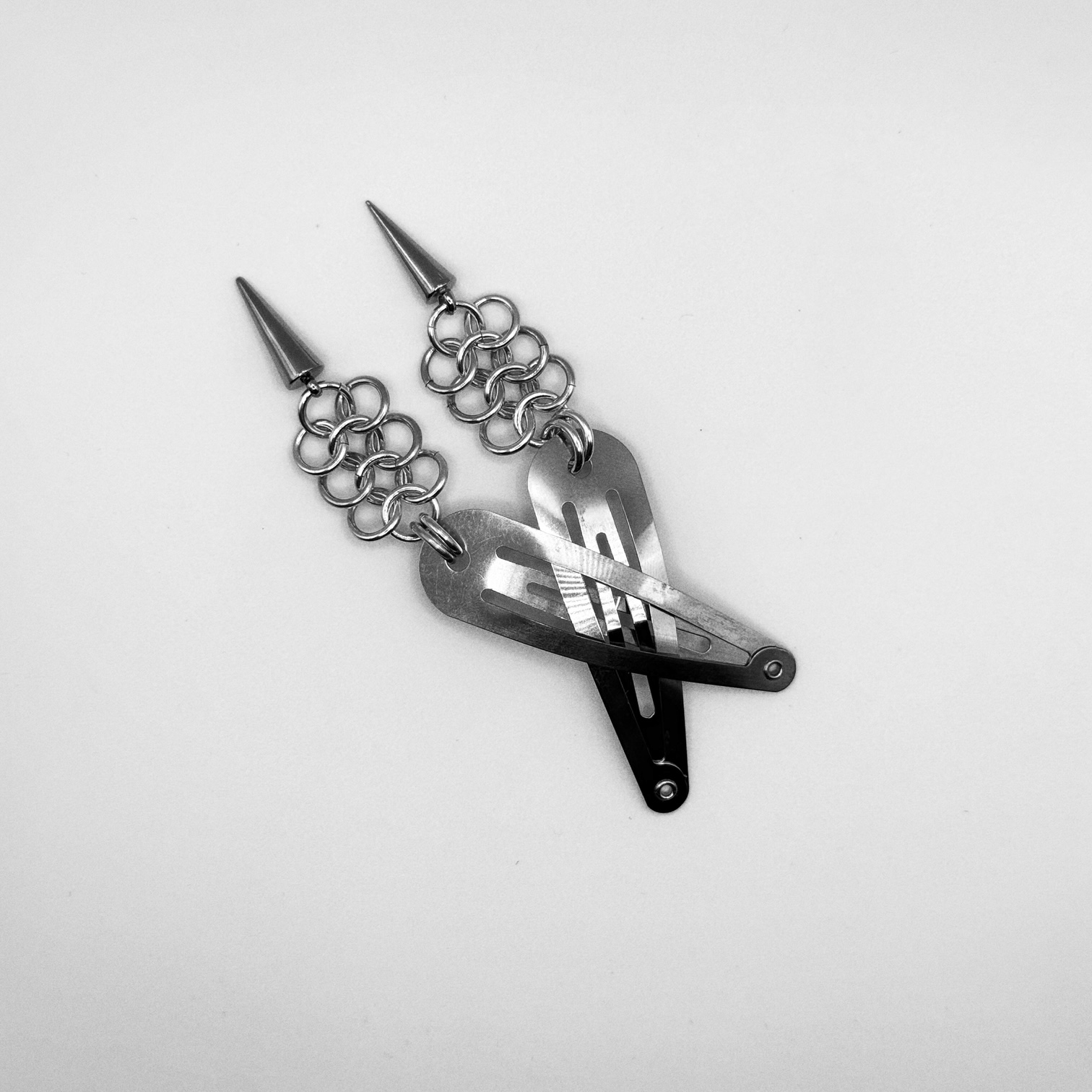chainmail hair clips spikes
