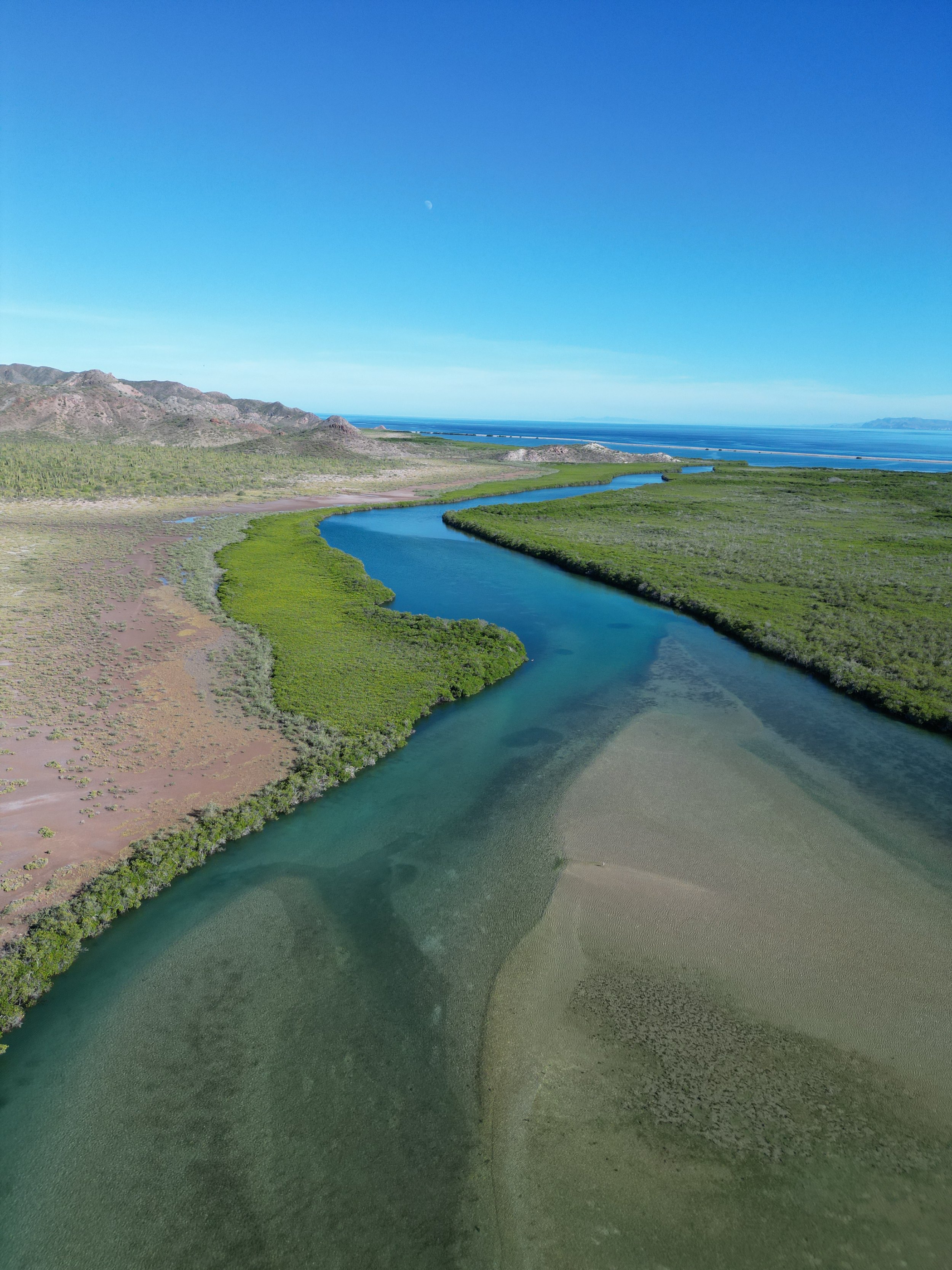 dji_fly_20251001_194638_401_1759448221807_photo.jpg