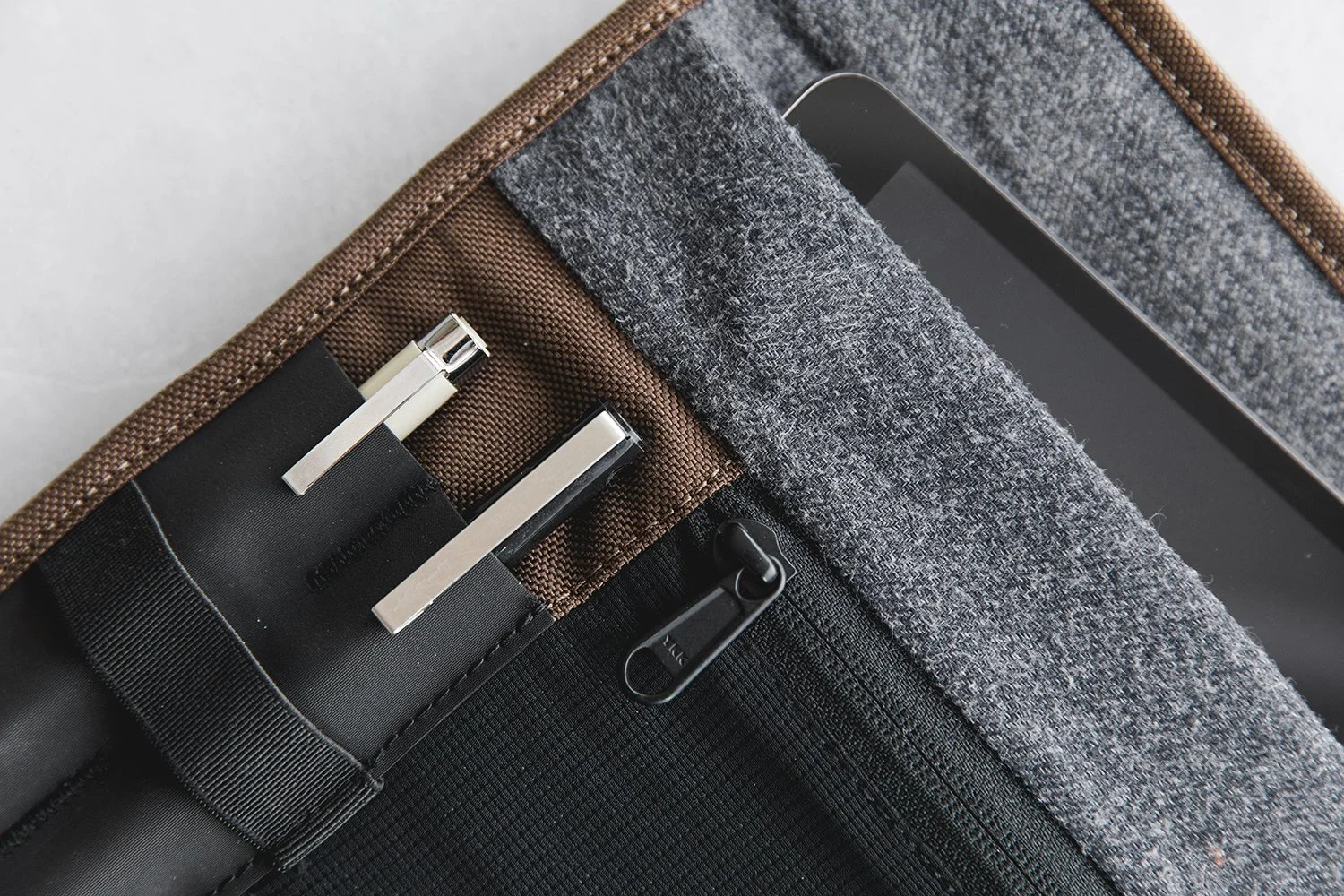 Fieldspace tan detail 01_sml.jpg