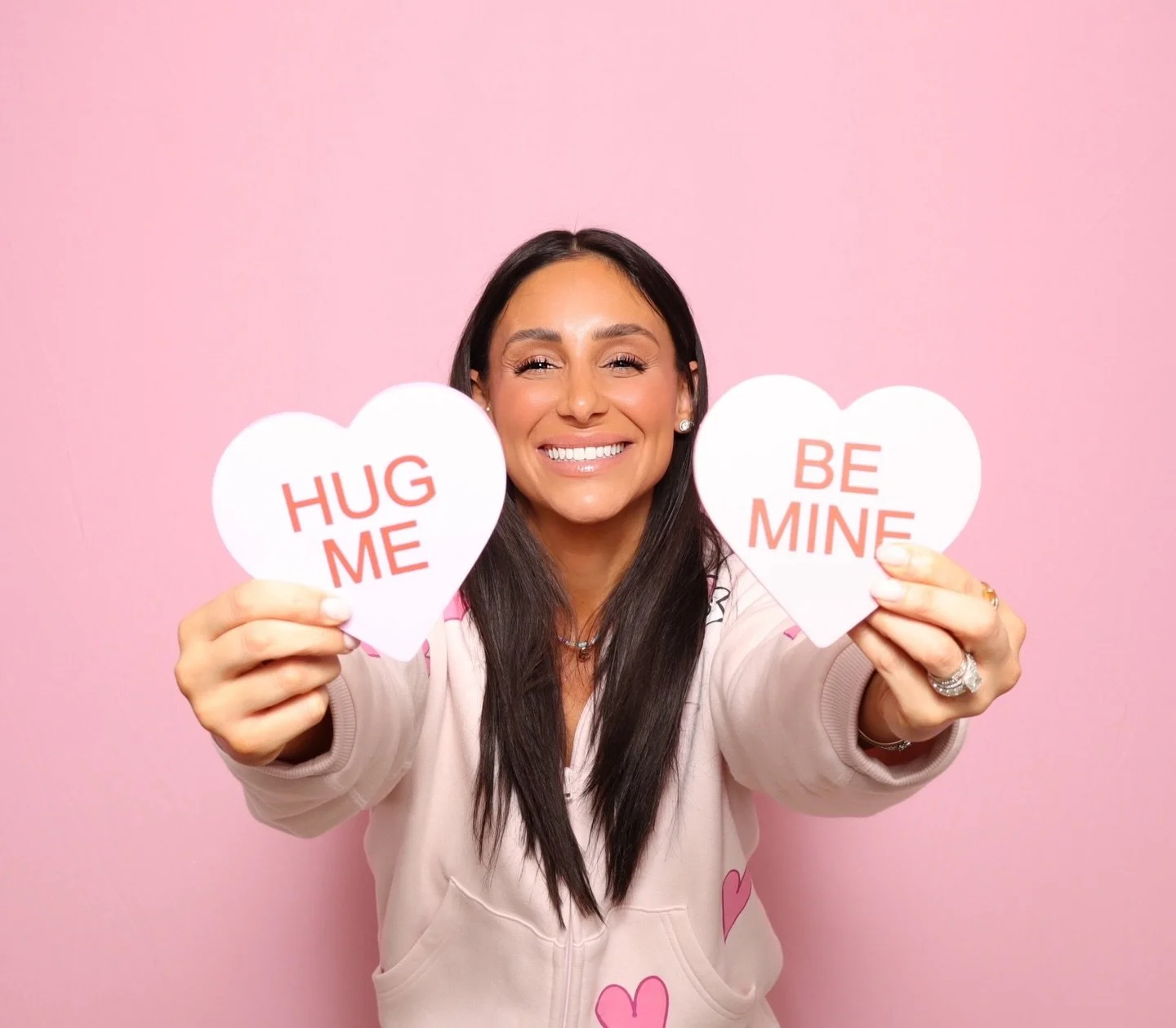 Happy Valentine&rsquo;s Day 💘🥰 

Xoxo,
Cin Cin Photo Booths 

#ScottsdaleEvents #PhoenixEvents #Photobooth #Valentines