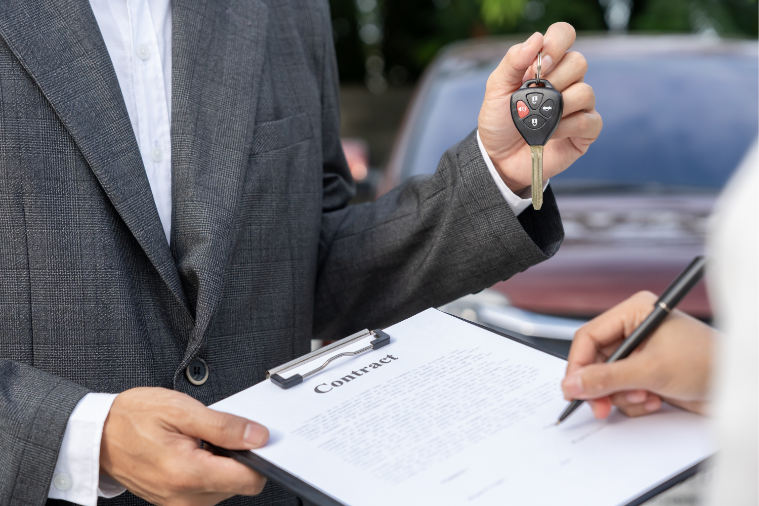 How AACME Auto Handles Title Issues Efficiently for Sellers