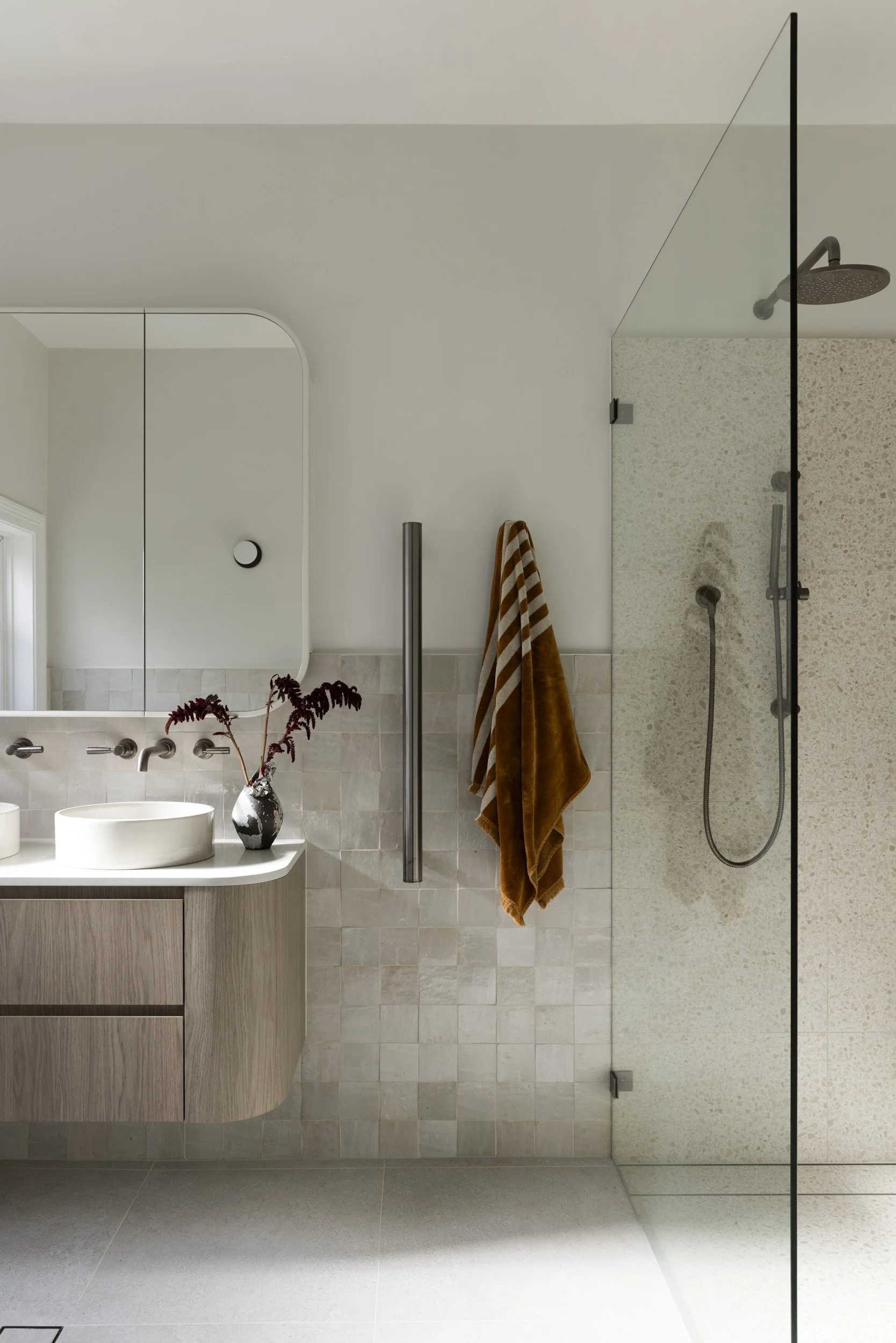 ALIXHELPS_bellevue_041.jpg