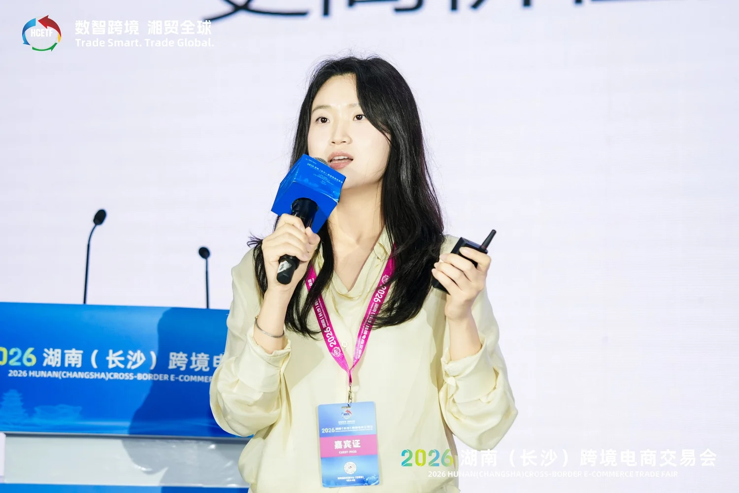 A moment from Minji’s speaking engagements