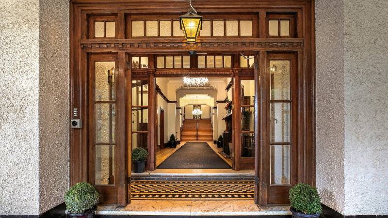 Robertson Hotel Entryway