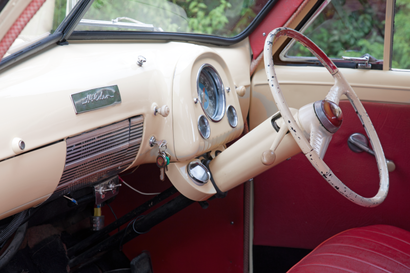 FJ Holden Interior steering wheel and gears