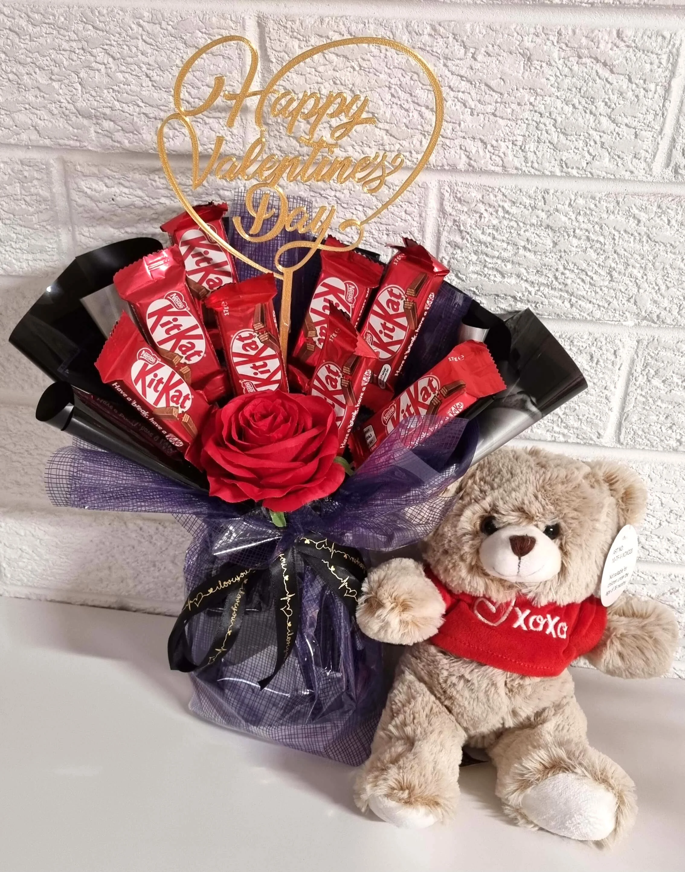 #VD5 Sweetheart's KitKat Delight Teddy