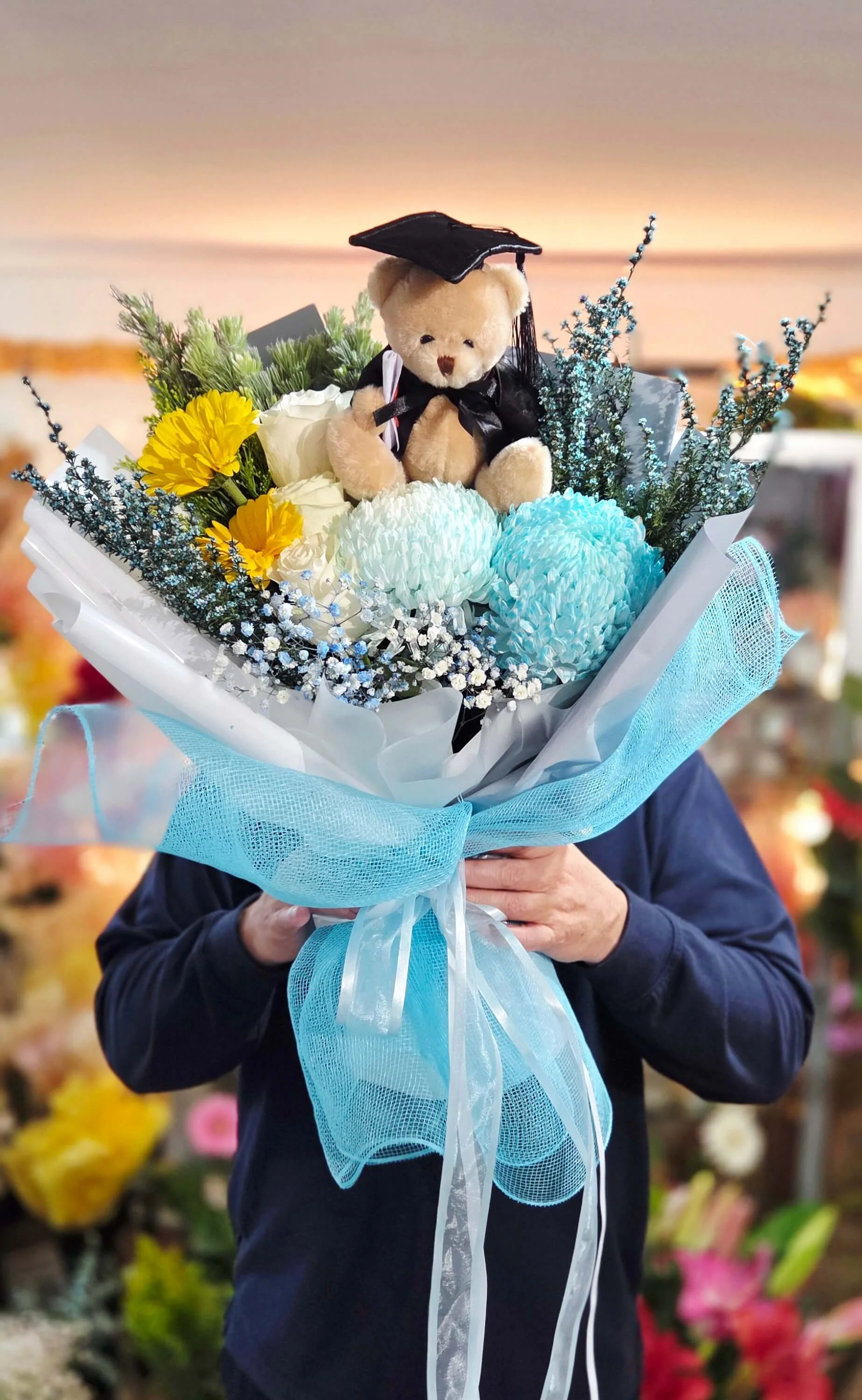 #G33 Graduation Blue Bouquet with Teddy Bear