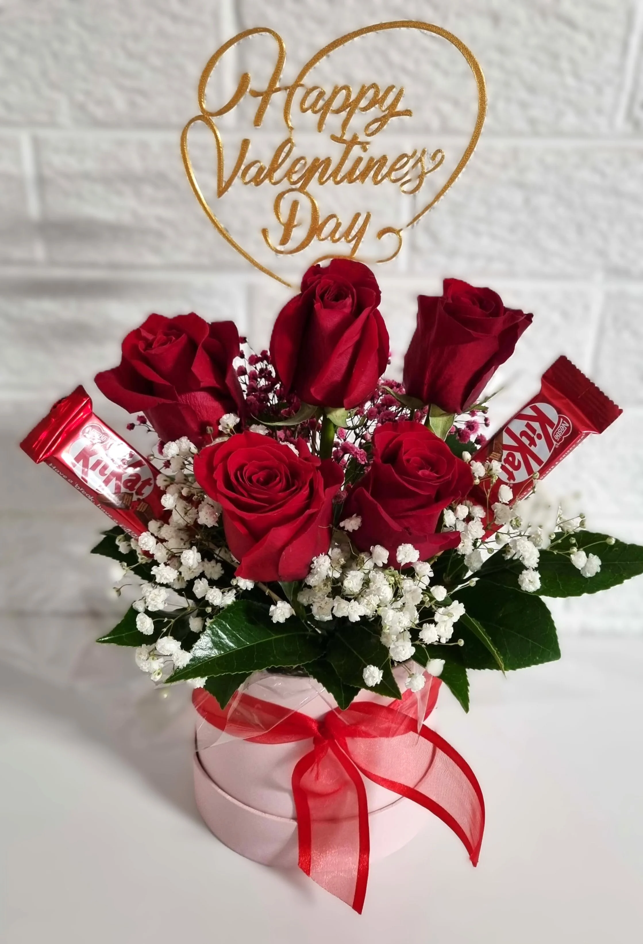 #VD26 Valentine's Red Roses & Chocolate Arrangement