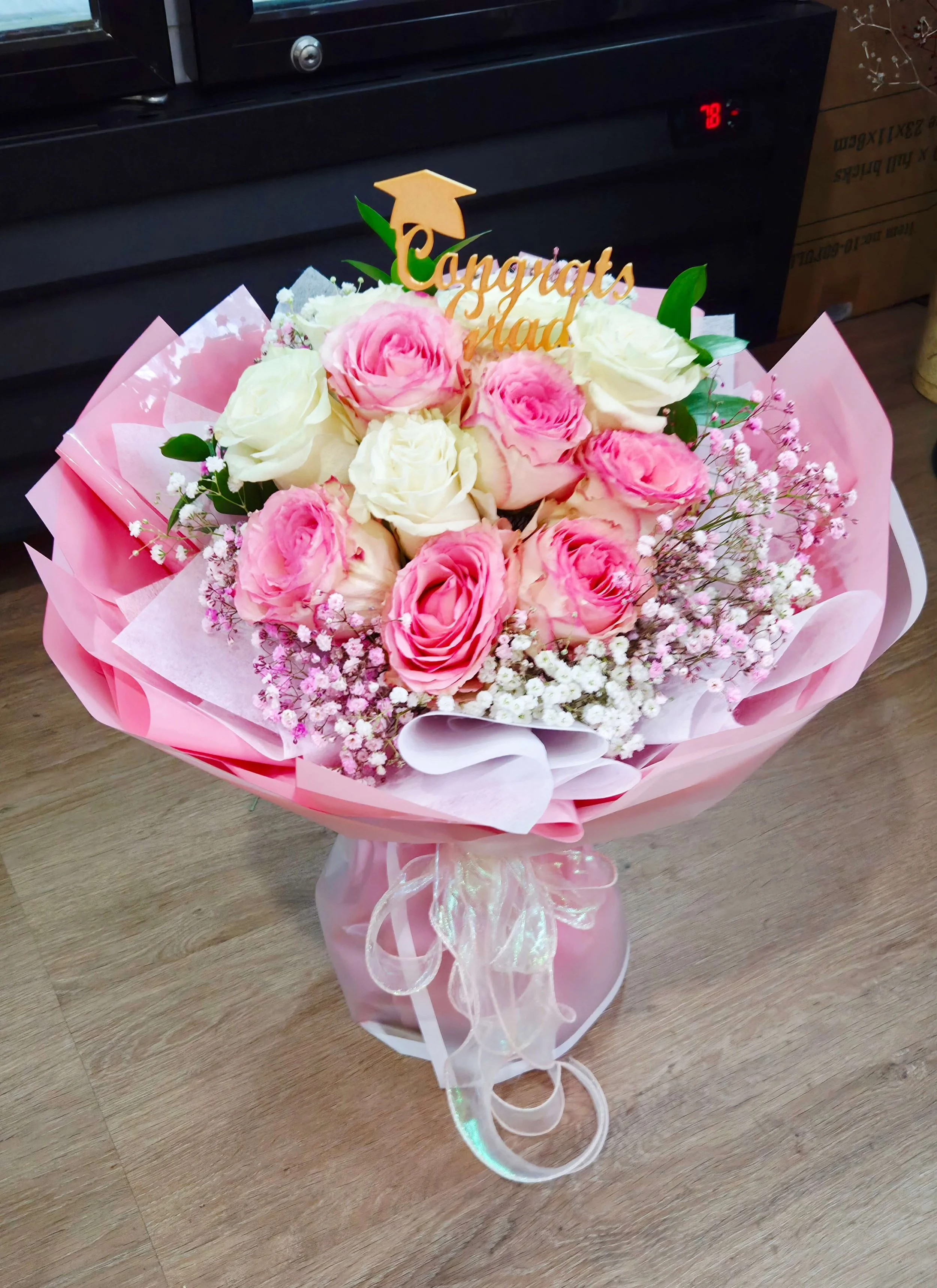 #G51 Graduation Pink and White Rose Bouquet