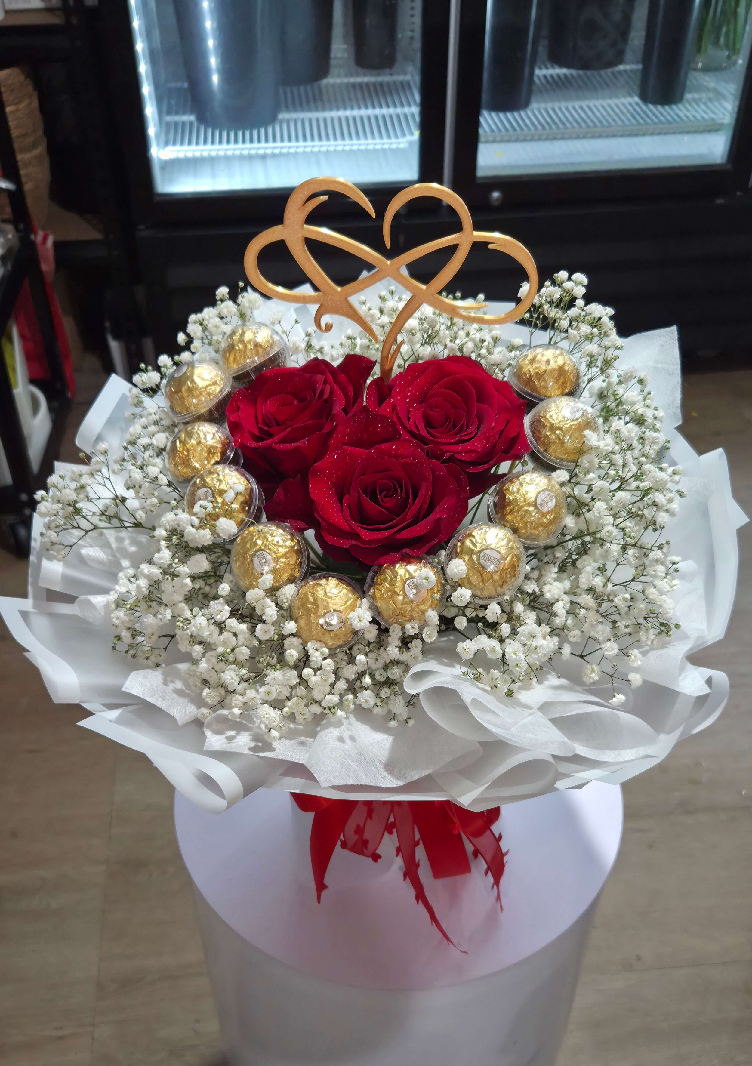 #LR26 Chocolate Rose Delight Bouquet
