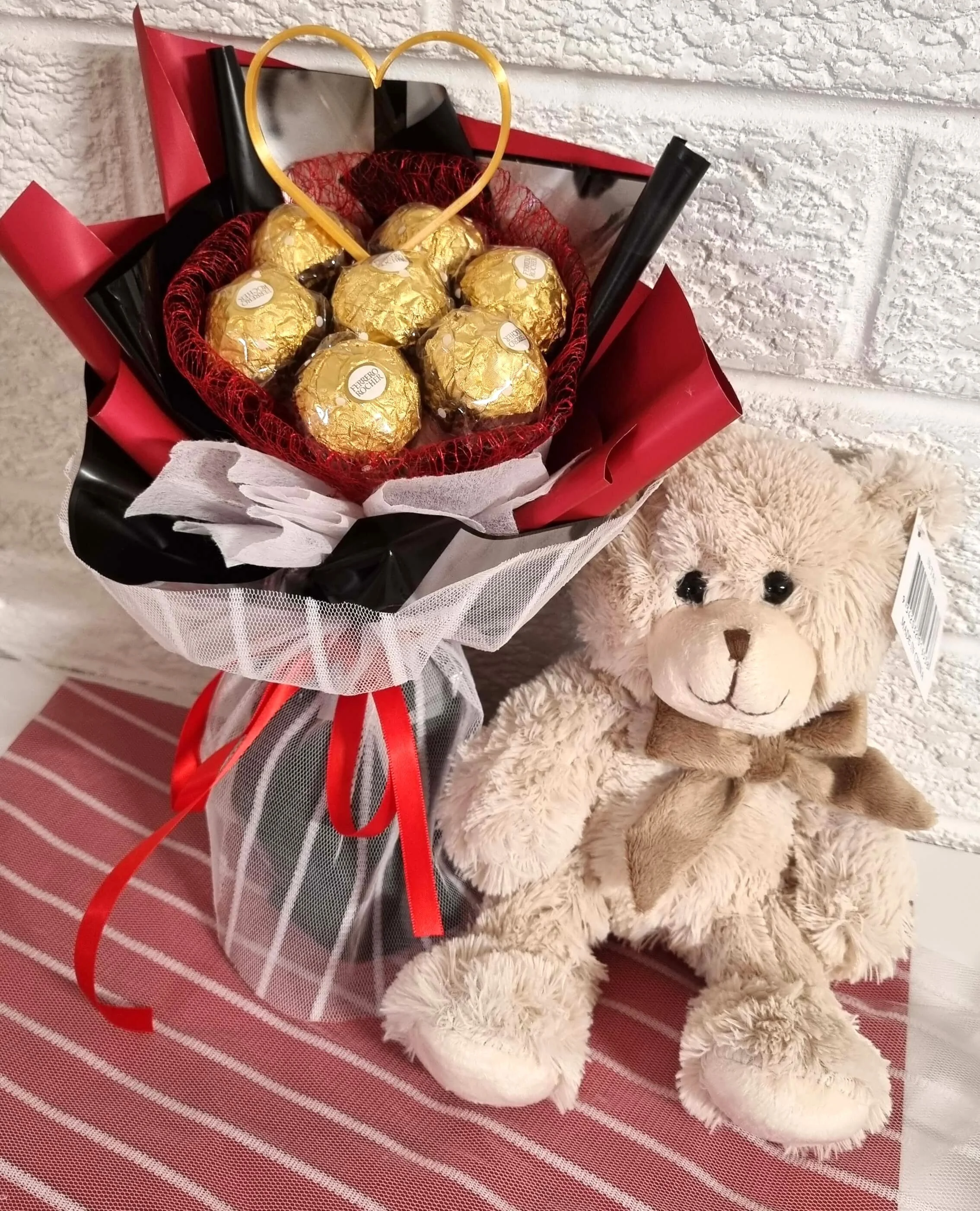 #VD3 Chocolate Bouquet & Teddy