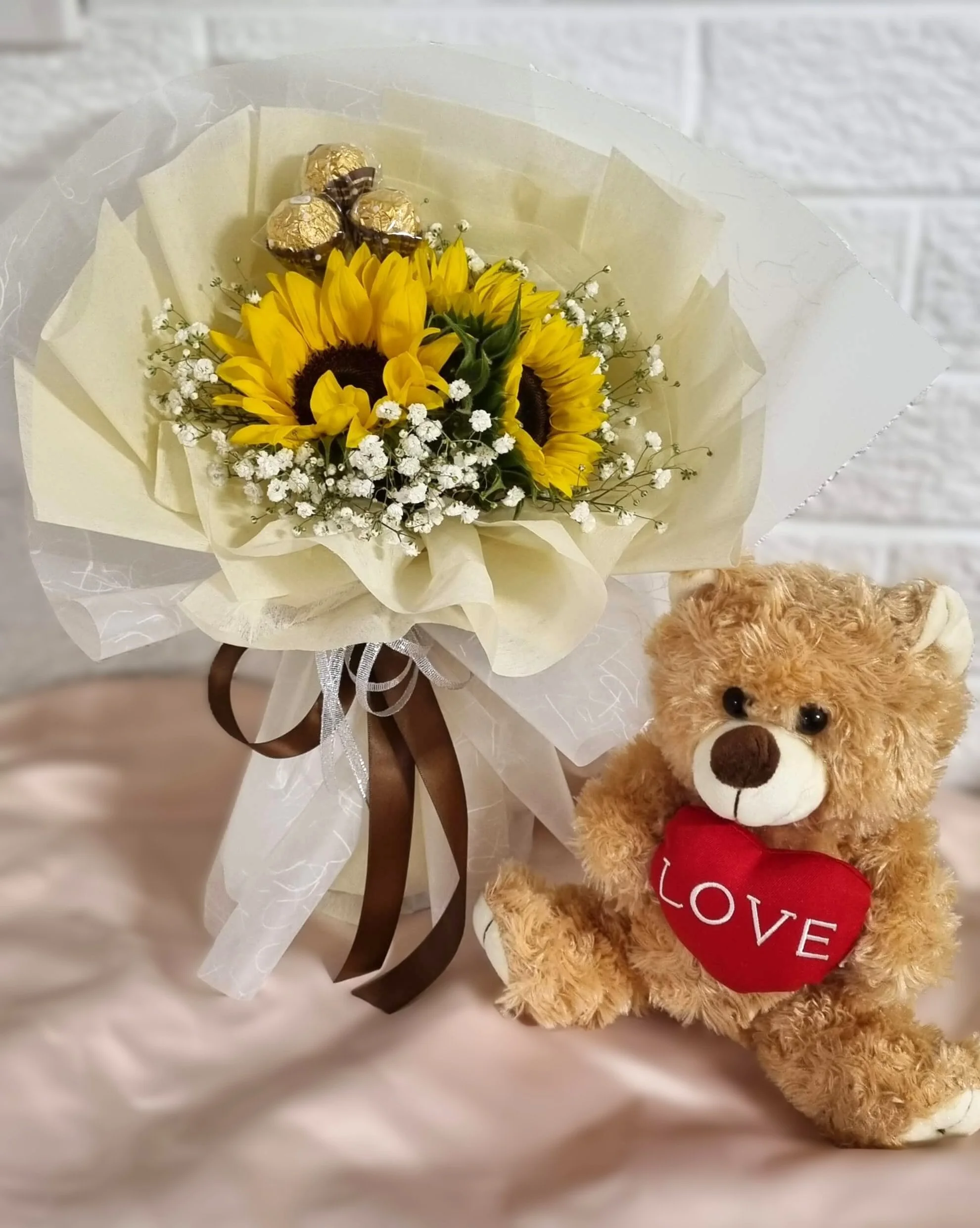 #VD9 Sunshine Surprise Bouquet & Teddy Bear