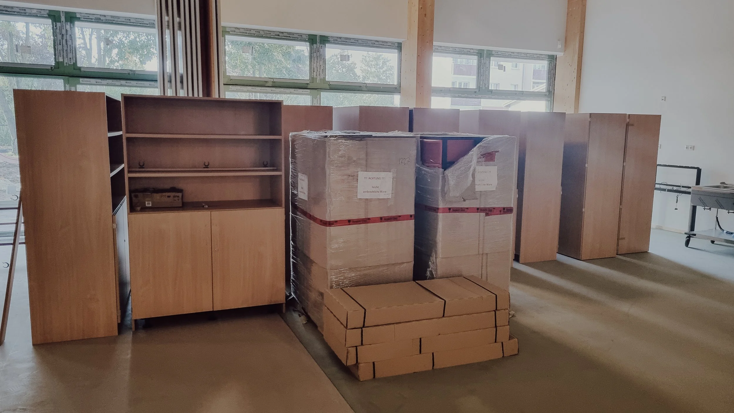 Lieferung von Büro- und Objektmöbeln