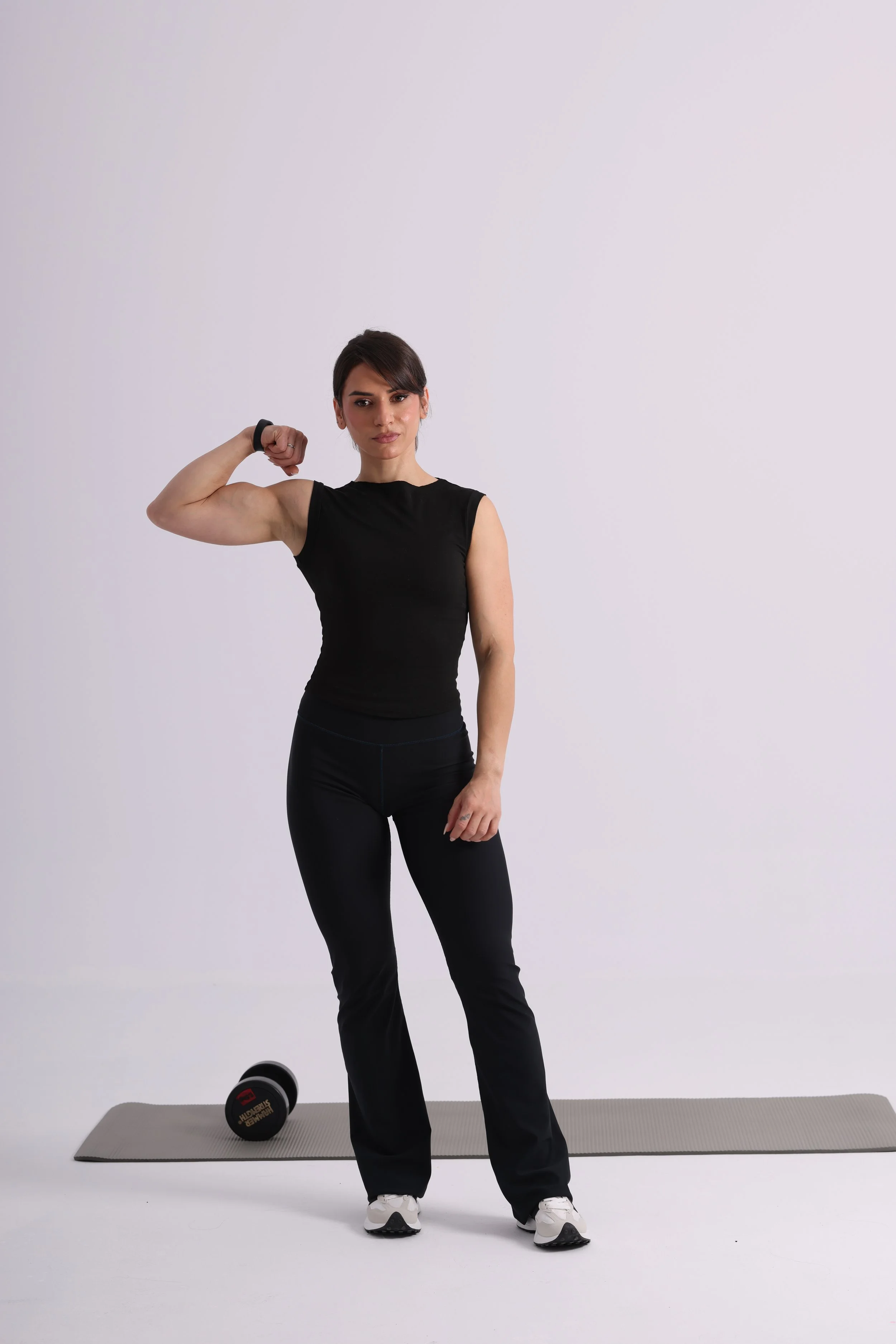 Full Body Strength – Plan stërvitjeje + Udhëzues ushqimi