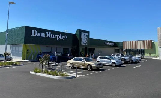 gallery-dan-murphys-armstrong-creek-01.jpg