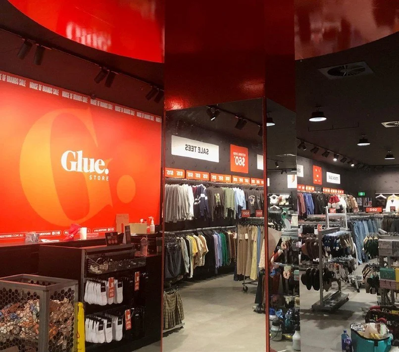 p15_glue_store_case_study_img02_806x711.jpg