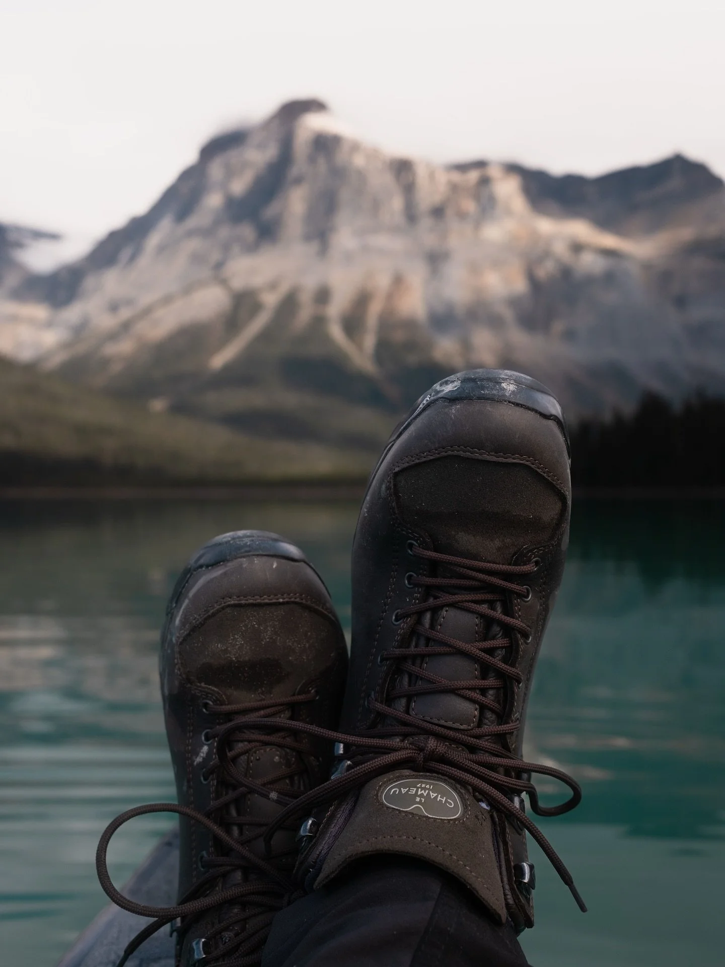 @lechameau1927 Explore in the Canadian Rockies 

Sans Comms | Content 

@bloxhampr 

#lifestylephotography #yohonationalpark #travelphotography