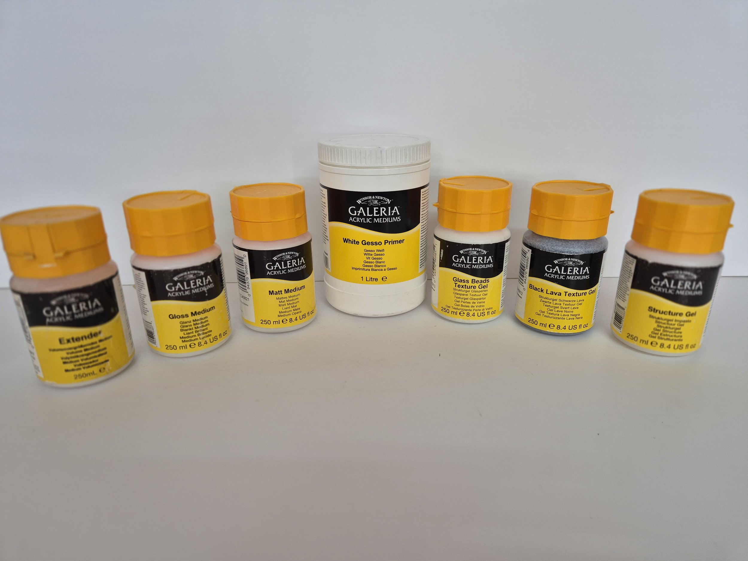Winsor & Newton mediums
