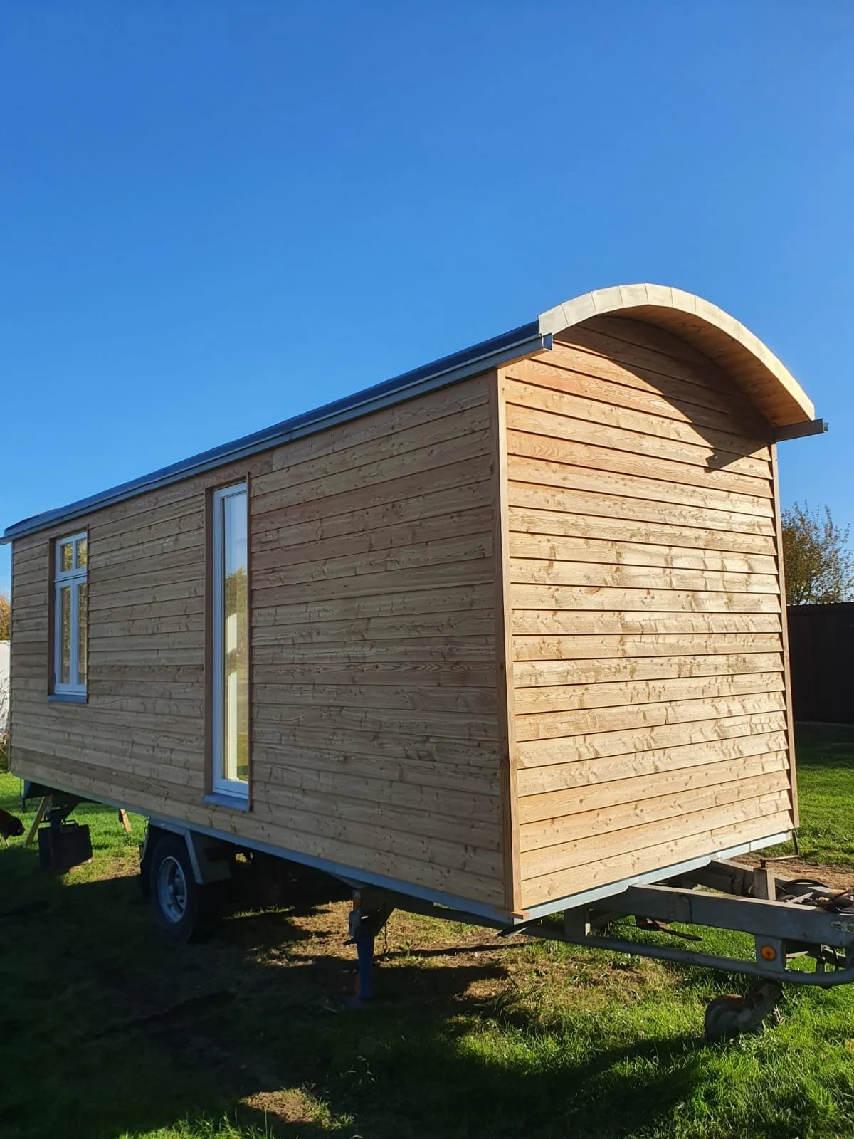 PHOTO-2025-11-26-19-15-42 6.jpg