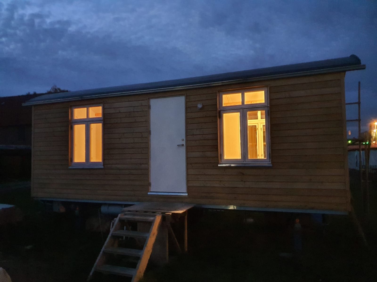 PHOTO-2025-11-26-19-15-42 3.jpg