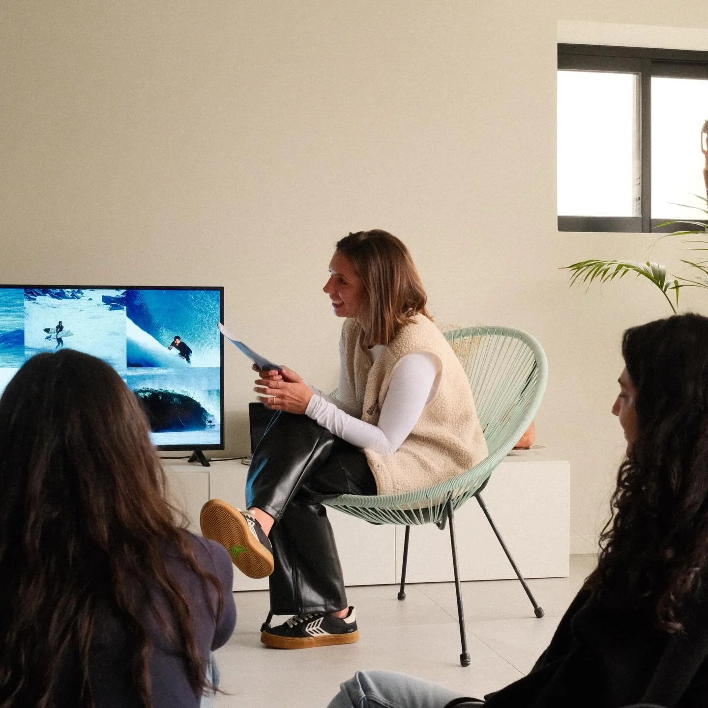 No &uacute;ltimo domingo tivemos a primeira edi&ccedil;&atilde;o do evento Surf Talks by Sea Souls Community.

Um encontro marcado pela partilha, reflex&atilde;o e di&aacute;logo em torno do surf, do mar, do bem estar e das experi&ecirc;ncias que nos