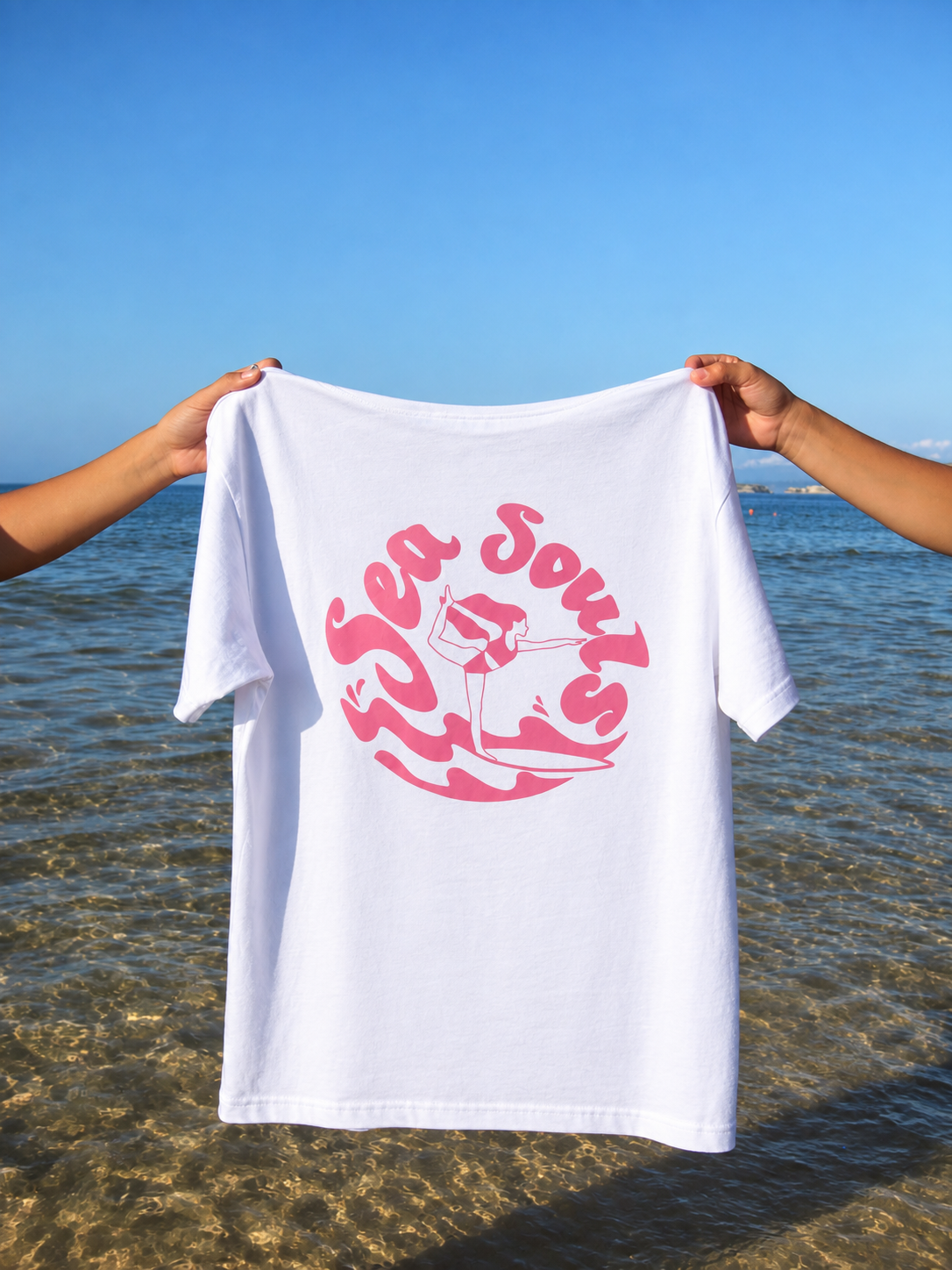 T-shirt Sea Souls na Praia(1).png