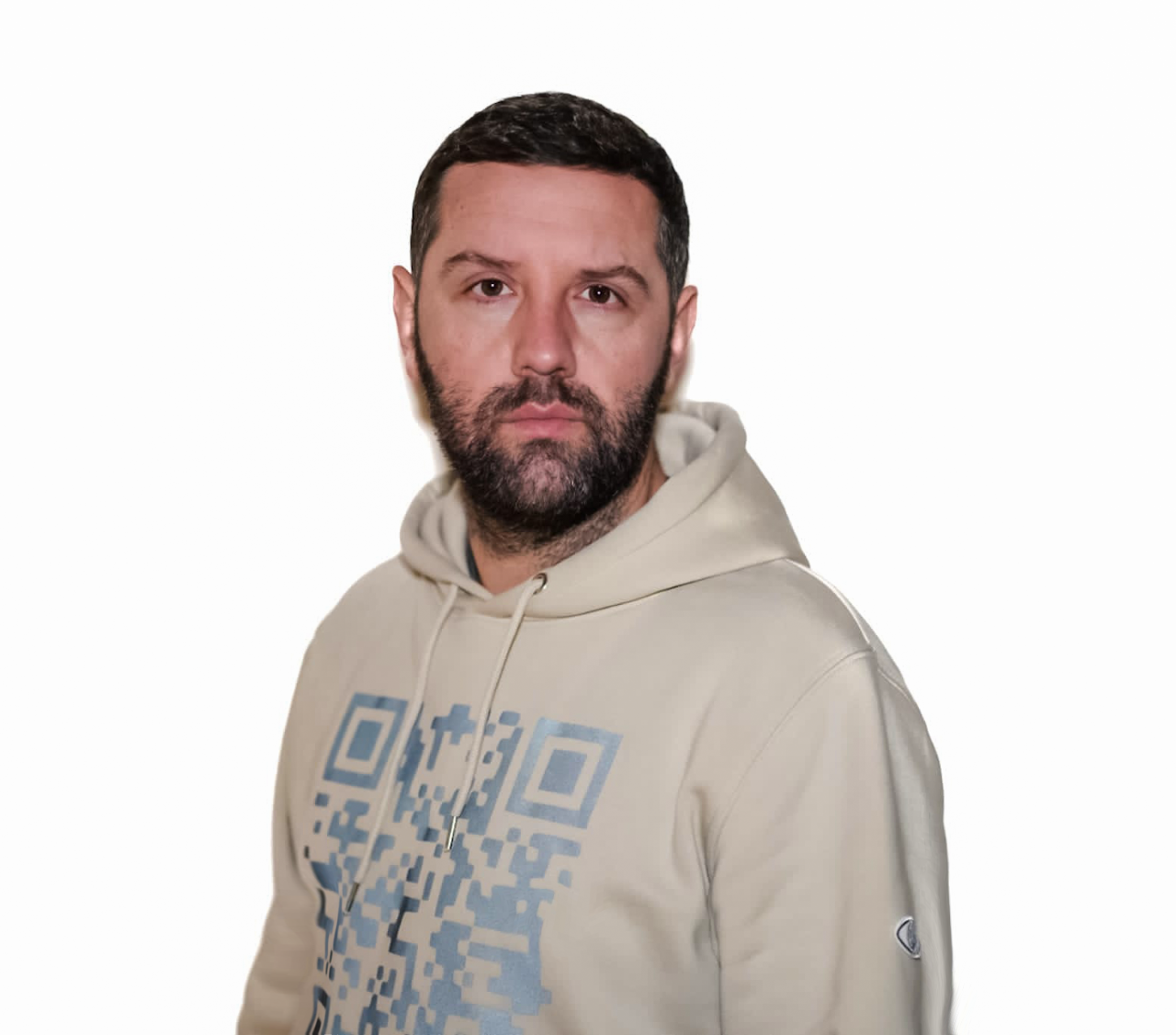 Ultrabeat DJ set live – delivering iconic 2000s dance anthems for festivals and events