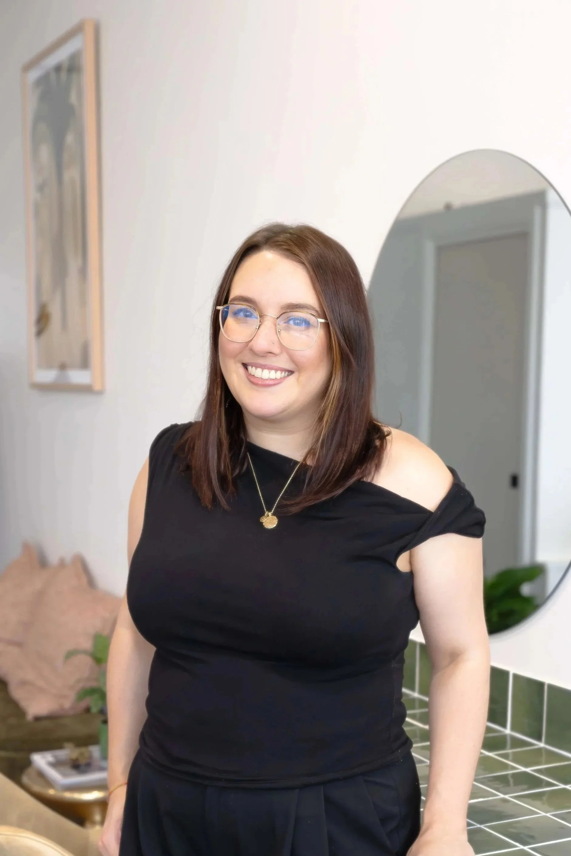 Hairstylist and colour expert in Dee Why, Sydney.