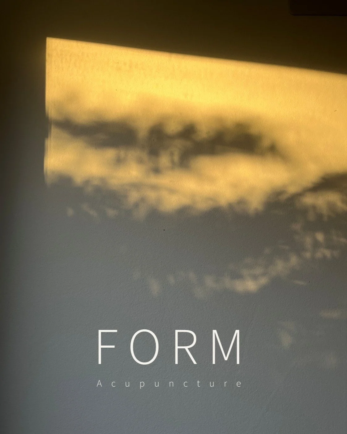 What a cosy week its been at Form Acupuncture. 

Loving the Tuesday residency in Walthamstow Village and loving the gentle November light. 

 Why try acupuncture this season? 

As the weather cools, many people book acupuncture to help with:

&bull; 