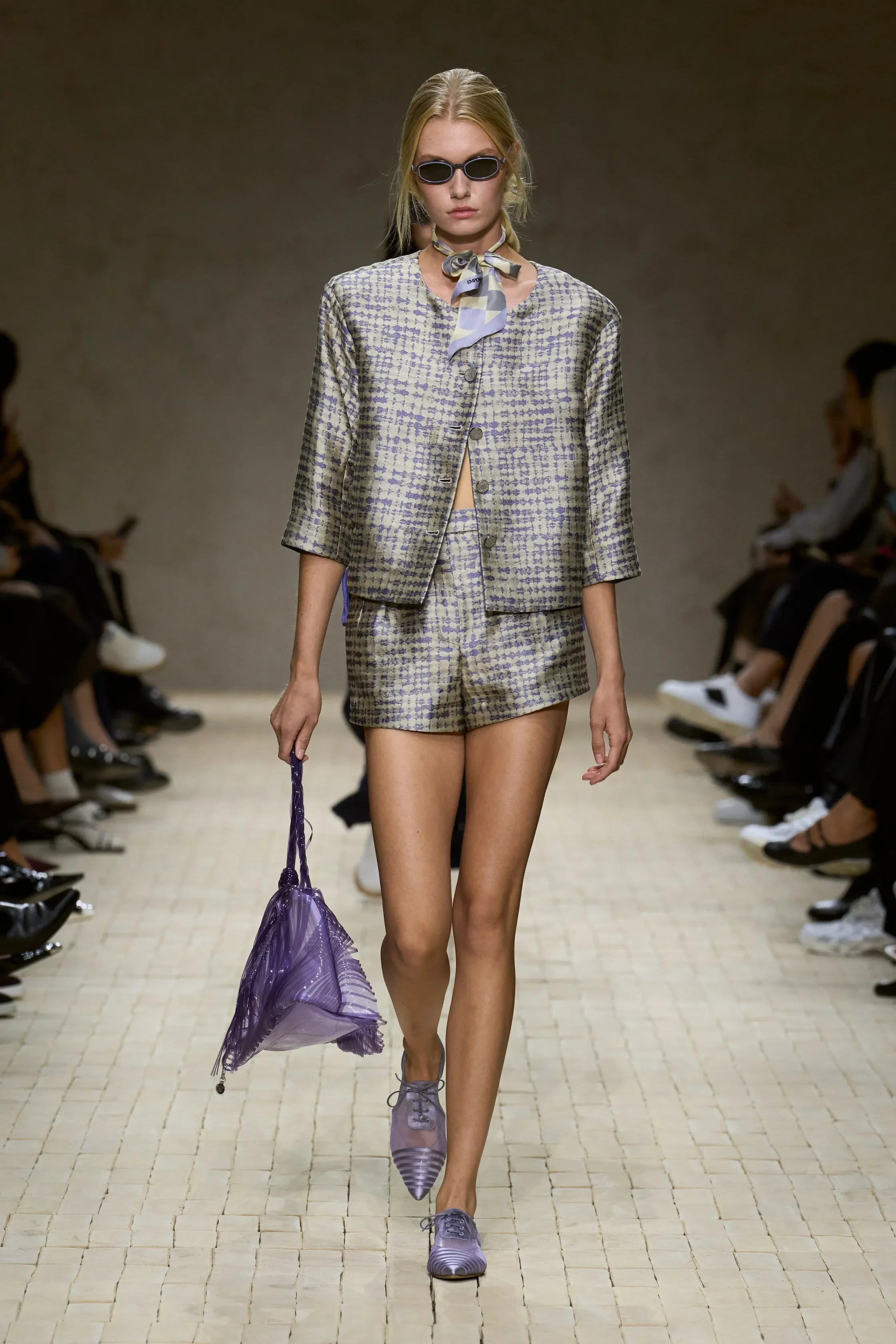 00051-emporio-armani-spring-2026-ready-to-wear-credit-gorunway.webp