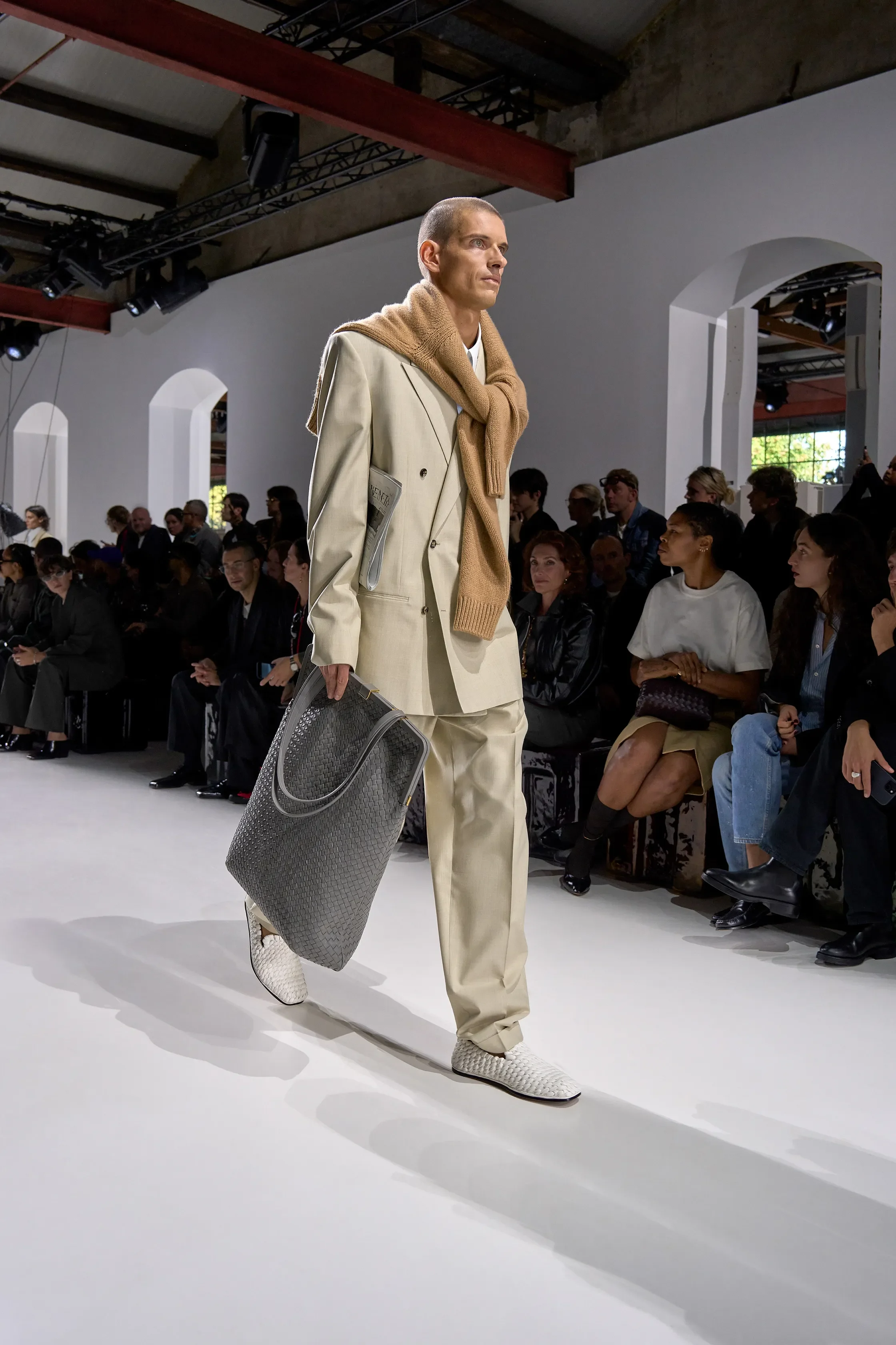 00038-bottega-veneta-spring-2026-ready-to-wear-credit-gorunway.webp