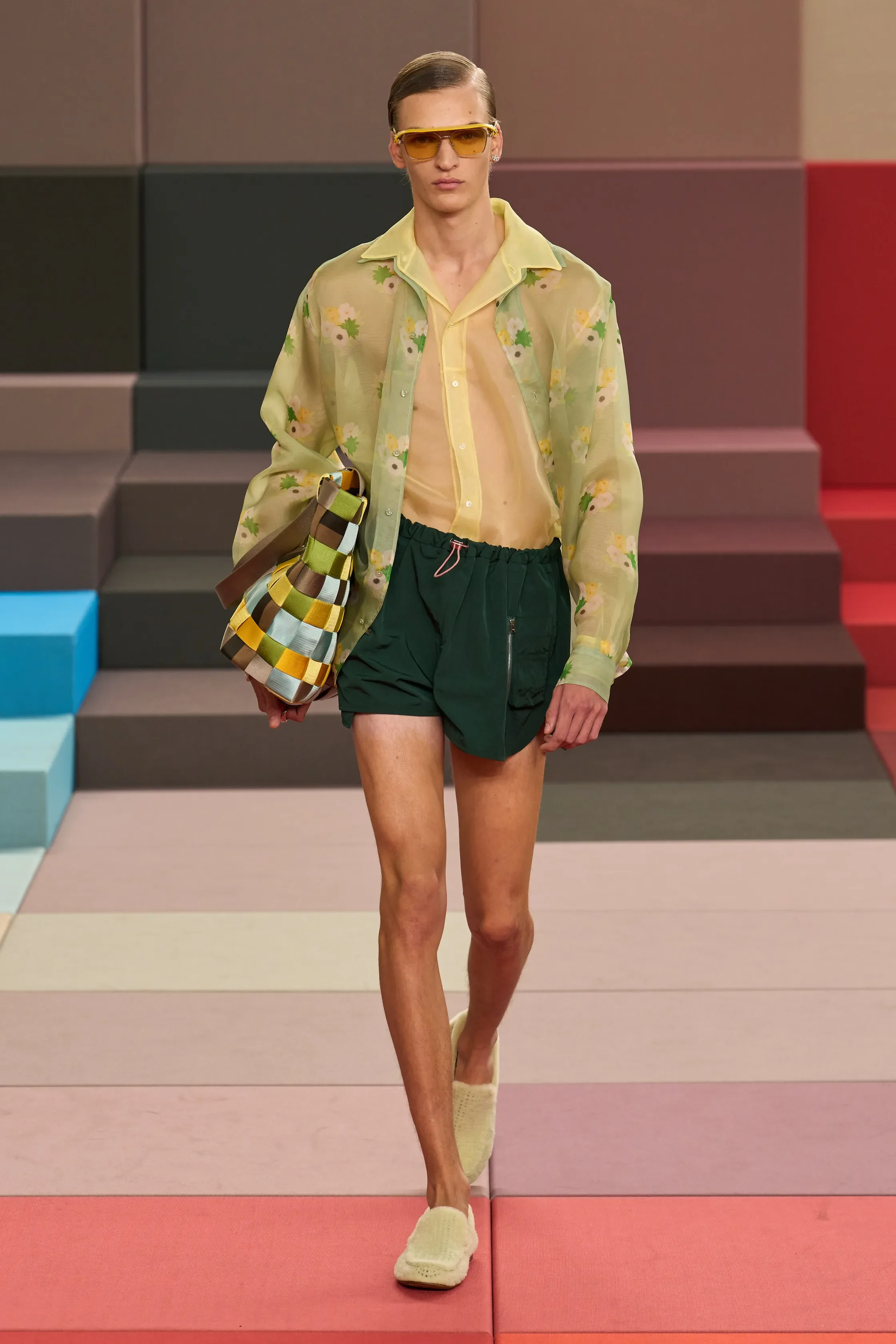 00075-fendi-spring-2026-ready-to-wear-credit-gorunway.webp