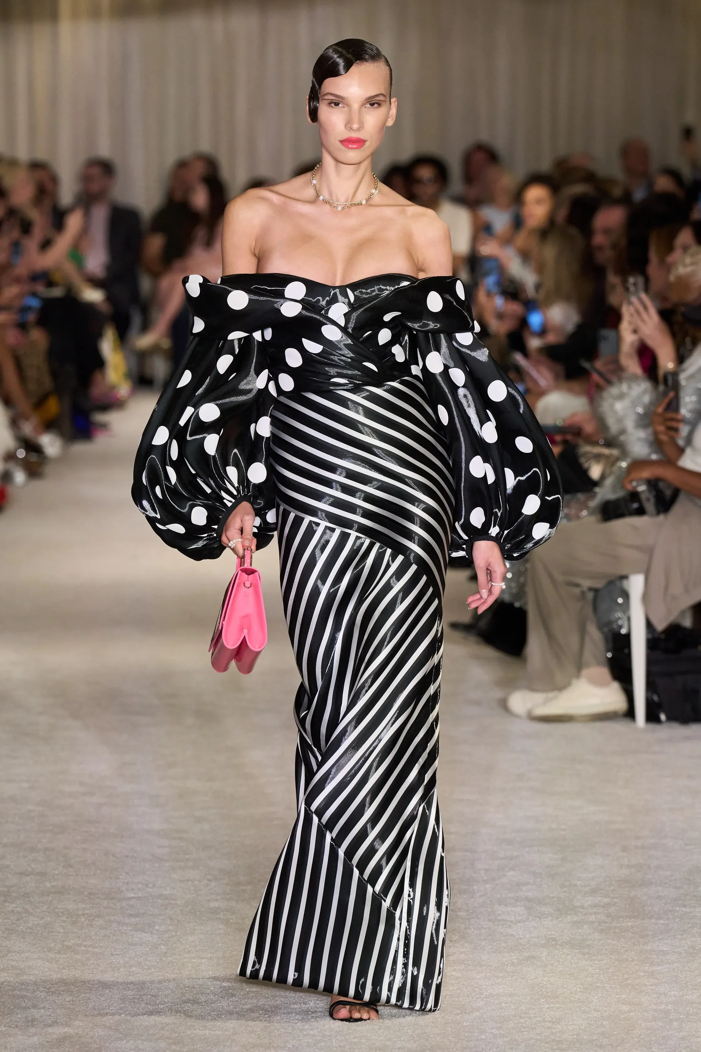 00002-christian-siriano-spring-2026-ready-to-wear-credit-gorunway.webp