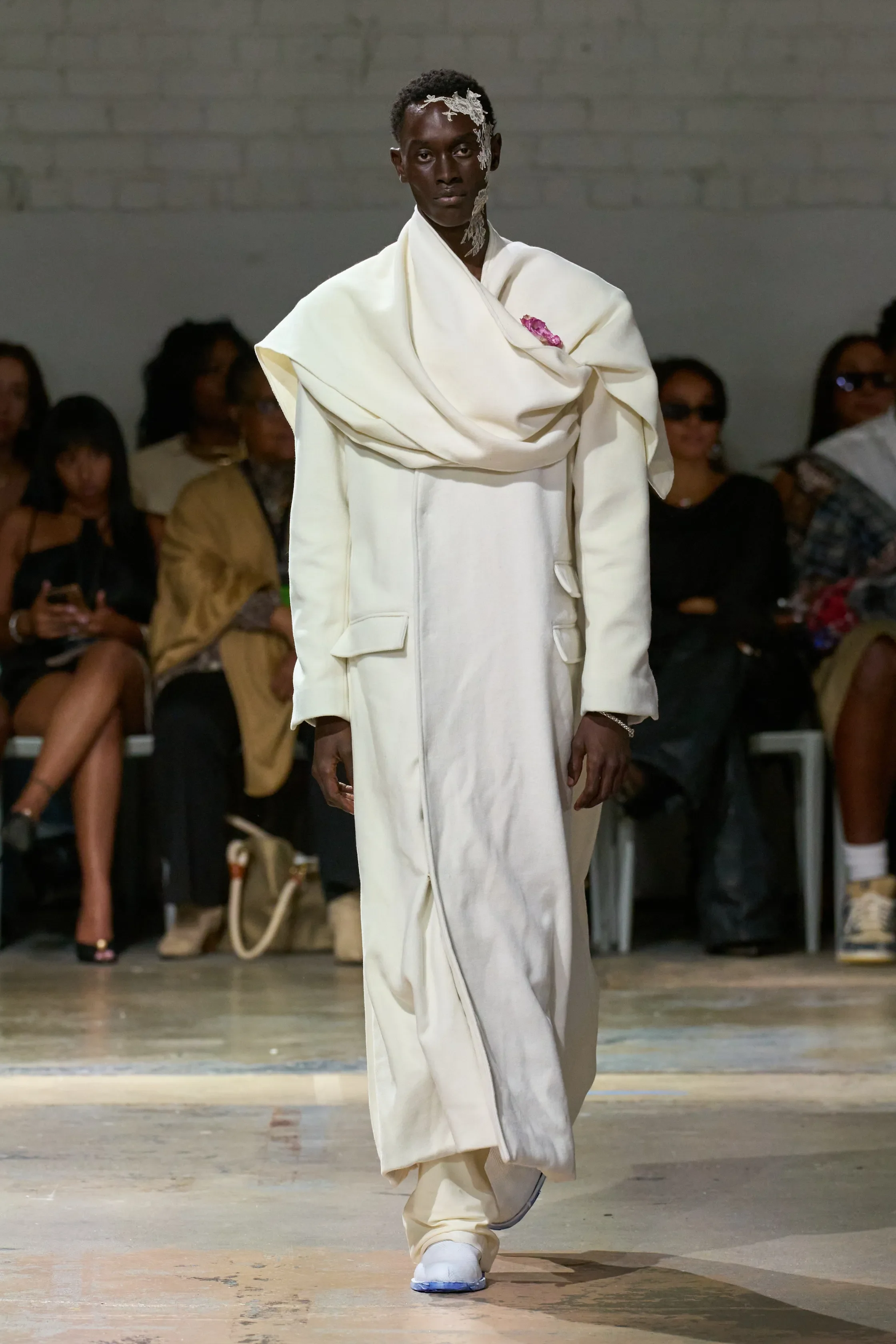 00041-who-decides-war-spring-2026-ready-to-wear-credit-gorunway.webp