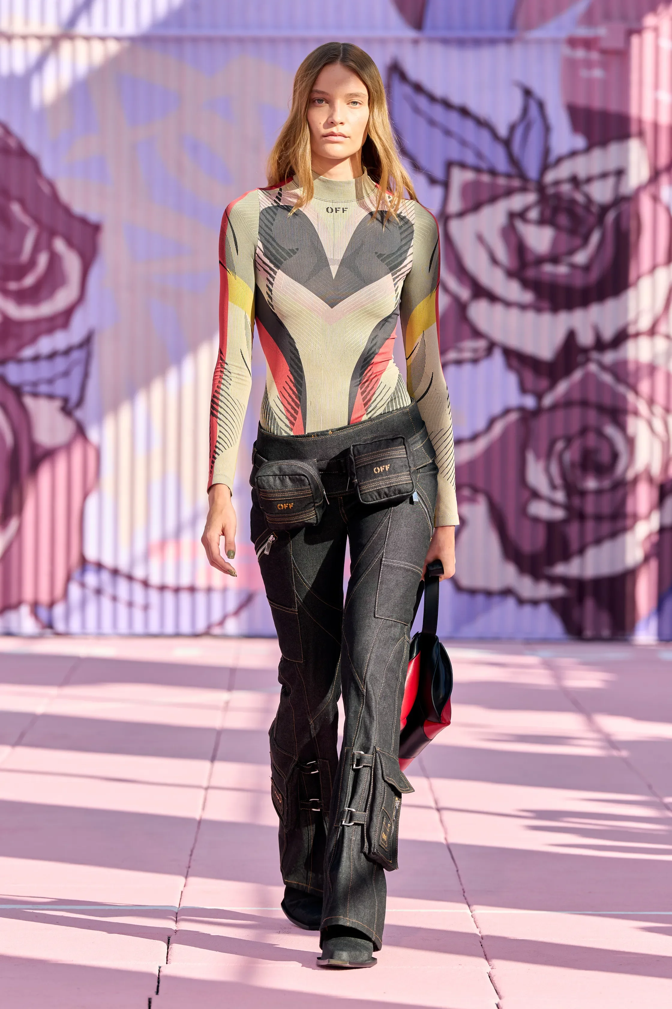 00017-off-white-spring-2026-ready-to-wear-credit-gorunway.webp