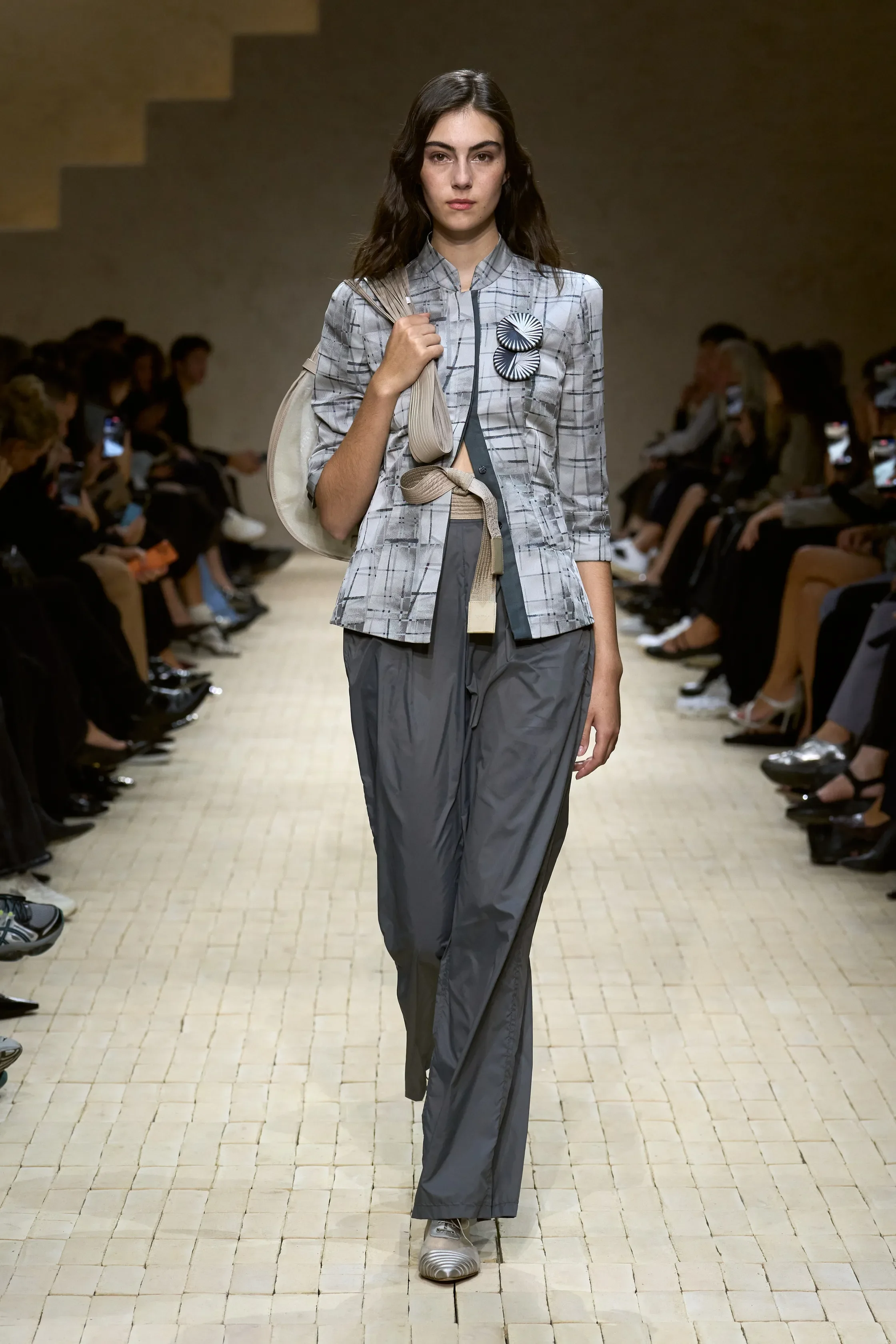 00048-emporio-armani-spring-2026-ready-to-wear-credit-gorunway.webp