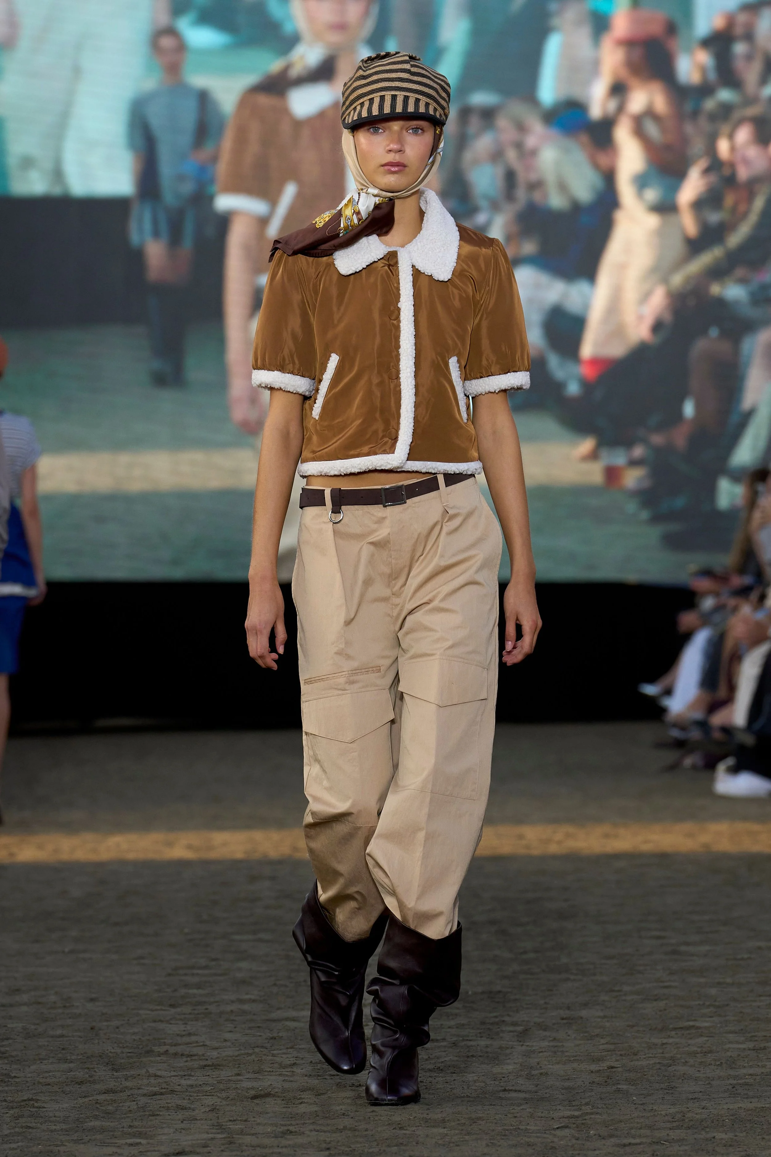 Baum und Pferdgarten SS26.JPG