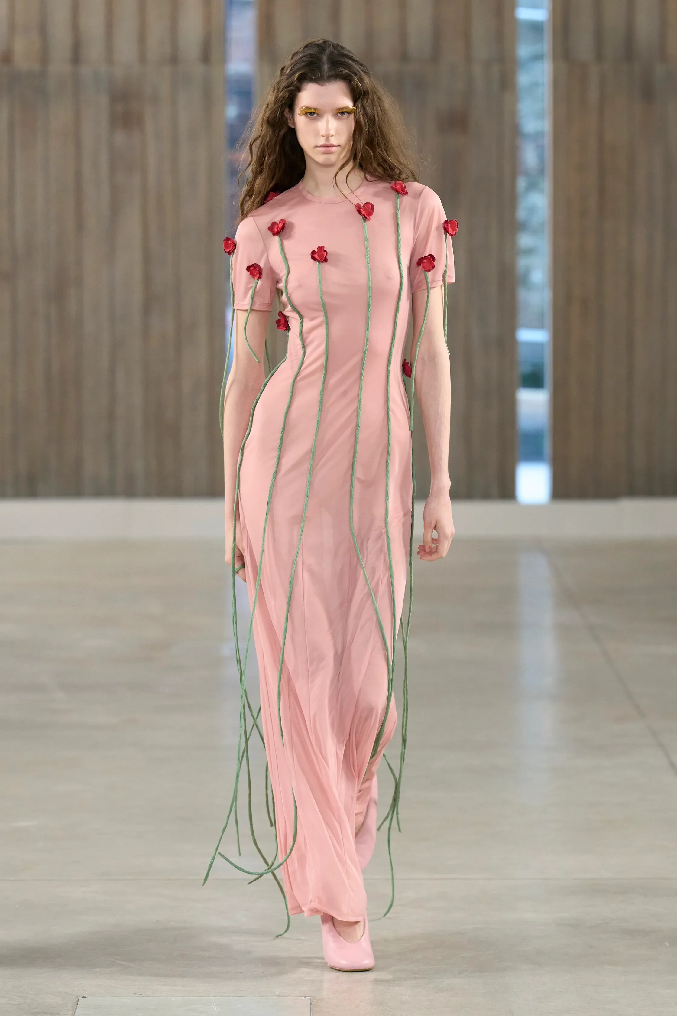 00031-moschino-spring-2026-ready-to-wear-credit-gorunway.webp