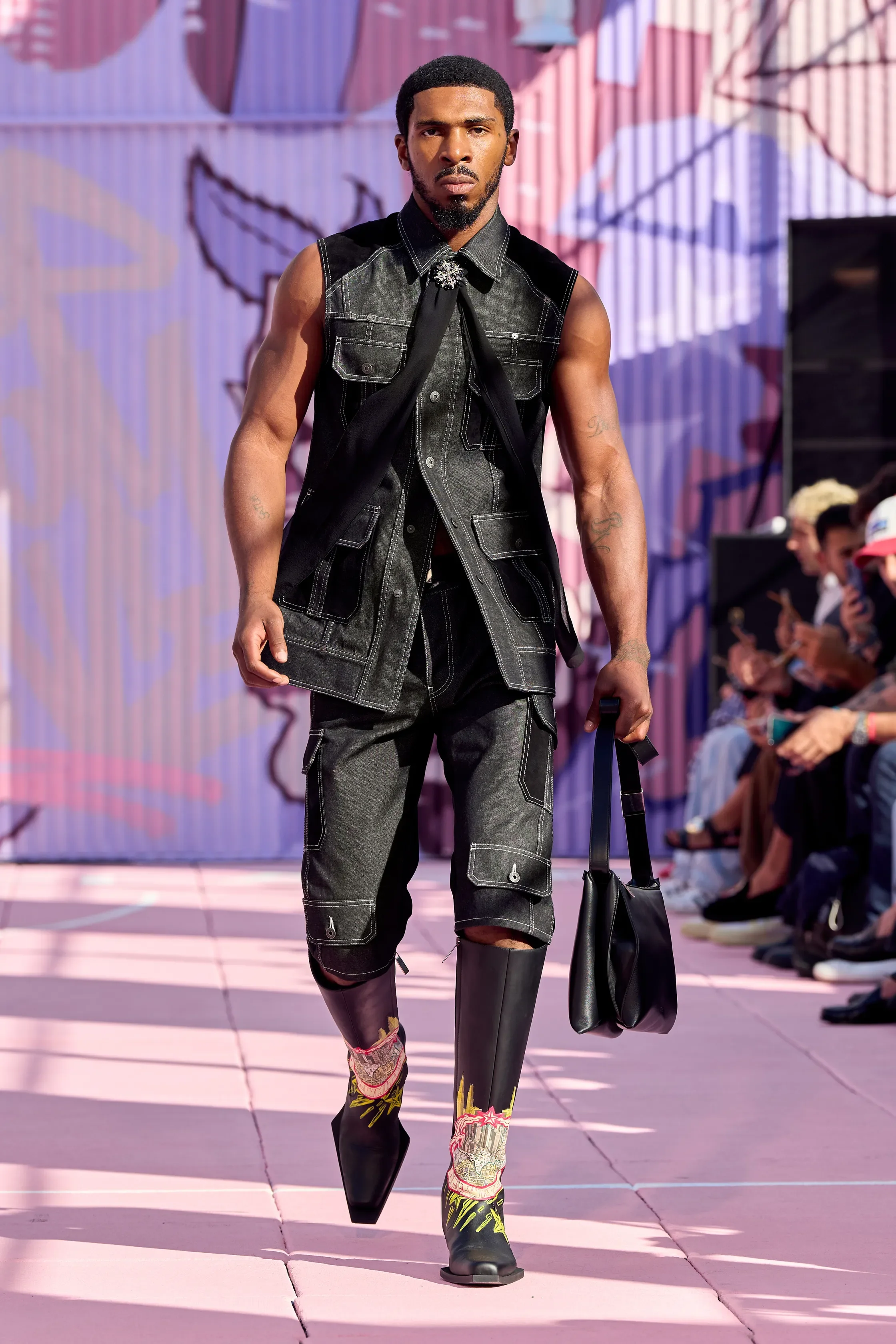 00004-off-white-spring-2026-ready-to-wear-credit-gorunway.webp
