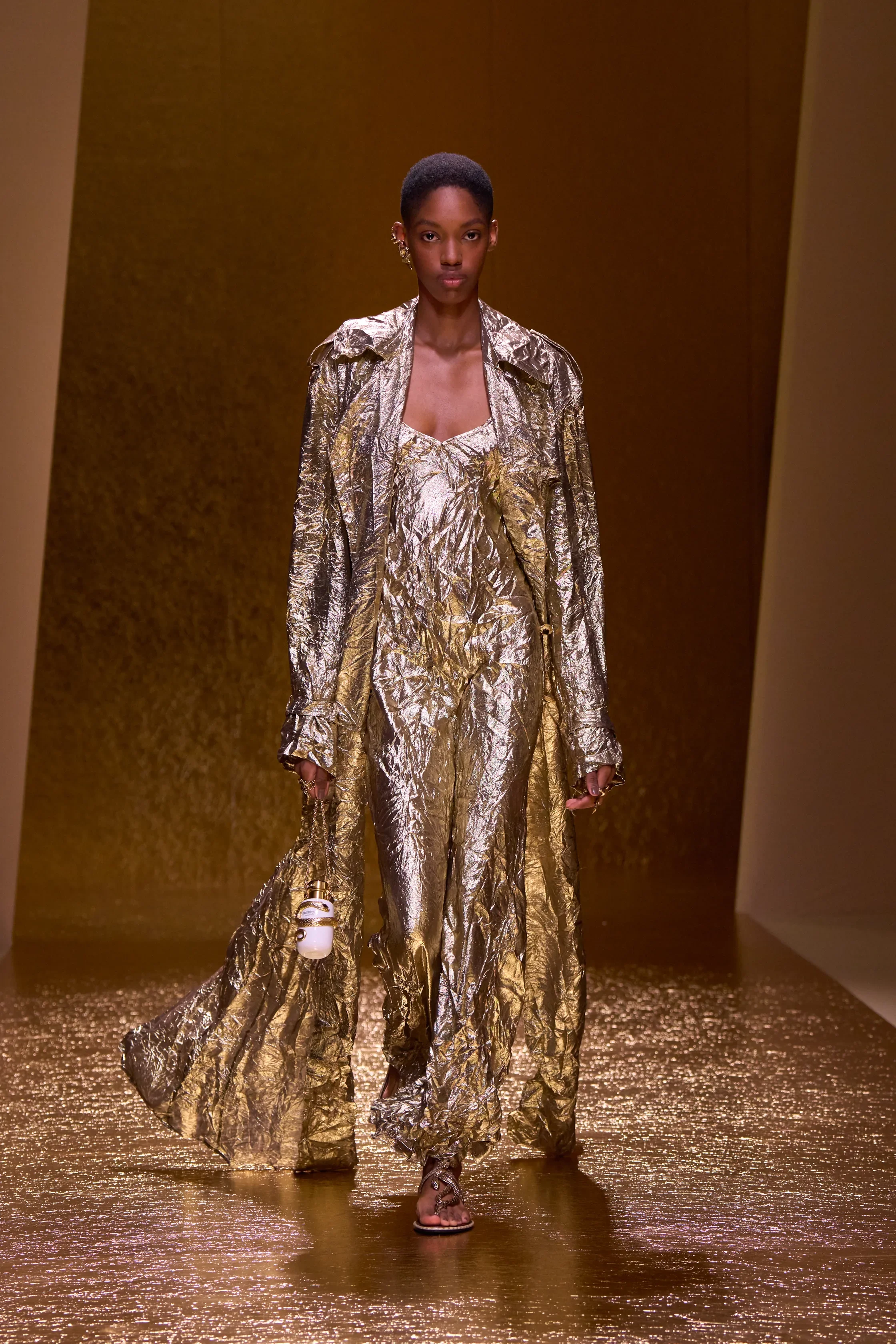 00007-roberto-cavalli-spring-2026-ready-to-wear-credit-gorunway.webp