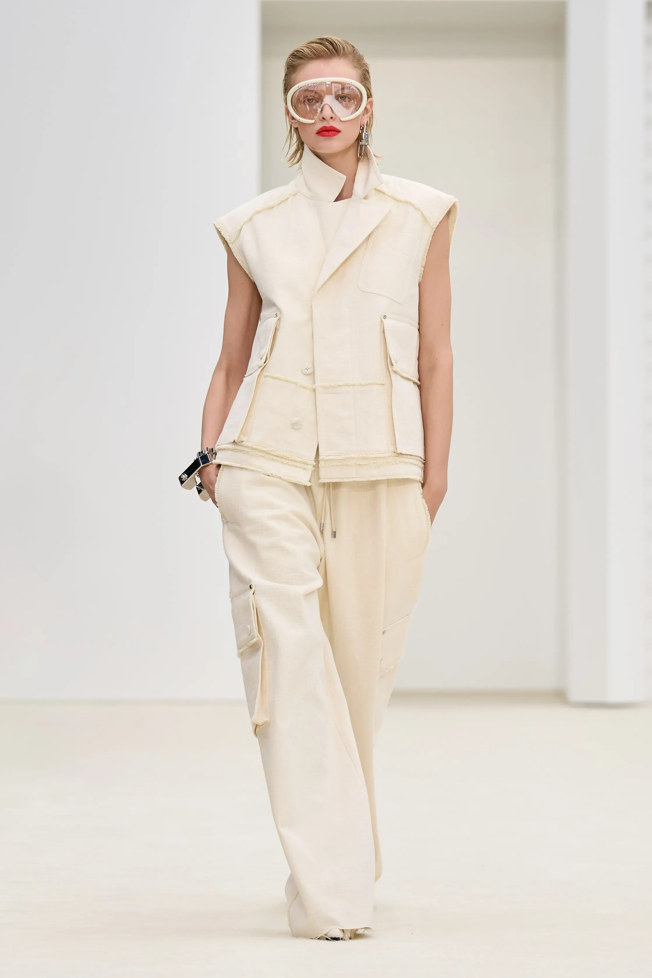 00018-ferrari-spring-2026-ready-to-wear-credit-gorunway.webp