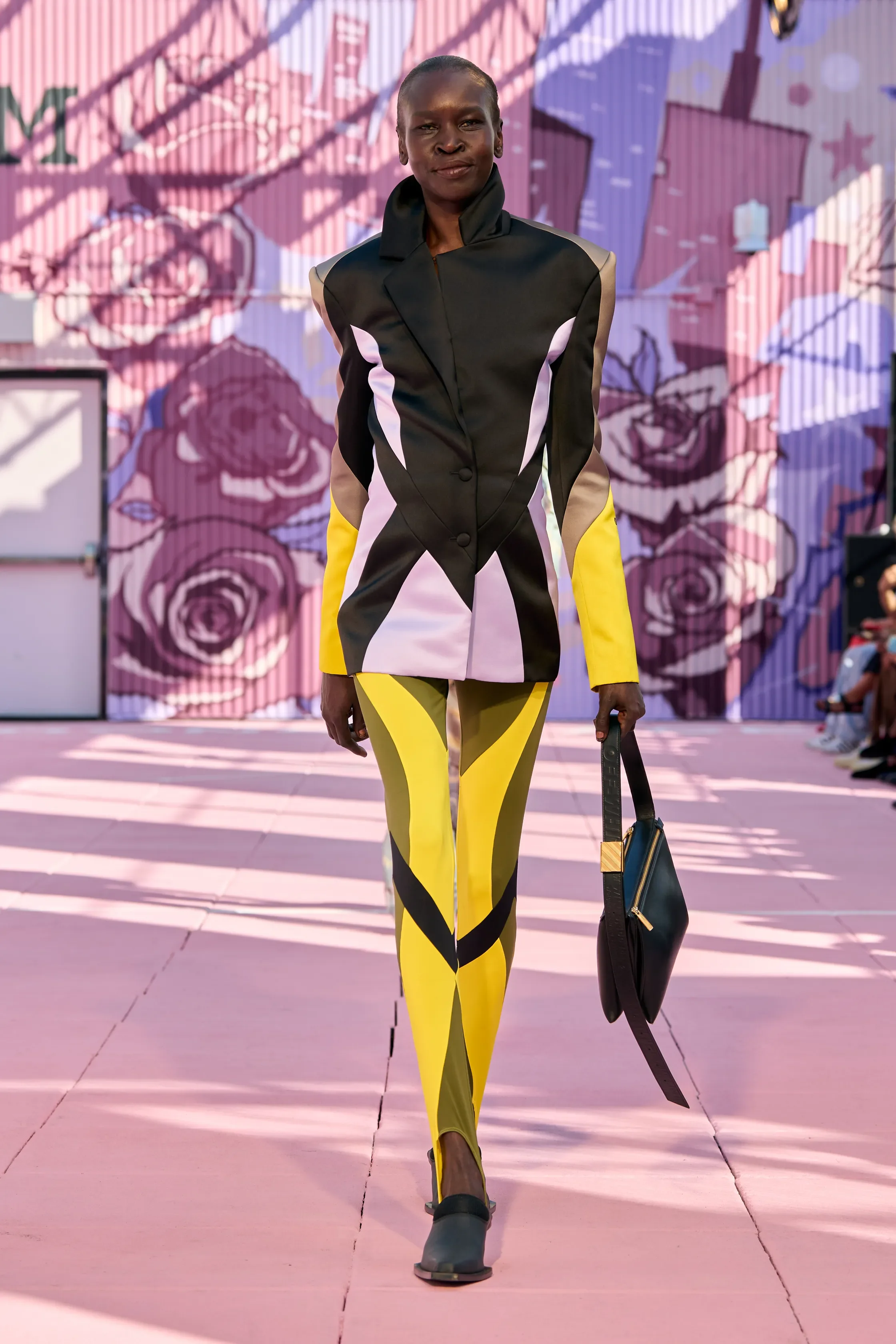 00034-off-white-spring-2026-ready-to-wear-credit-gorunway.webp