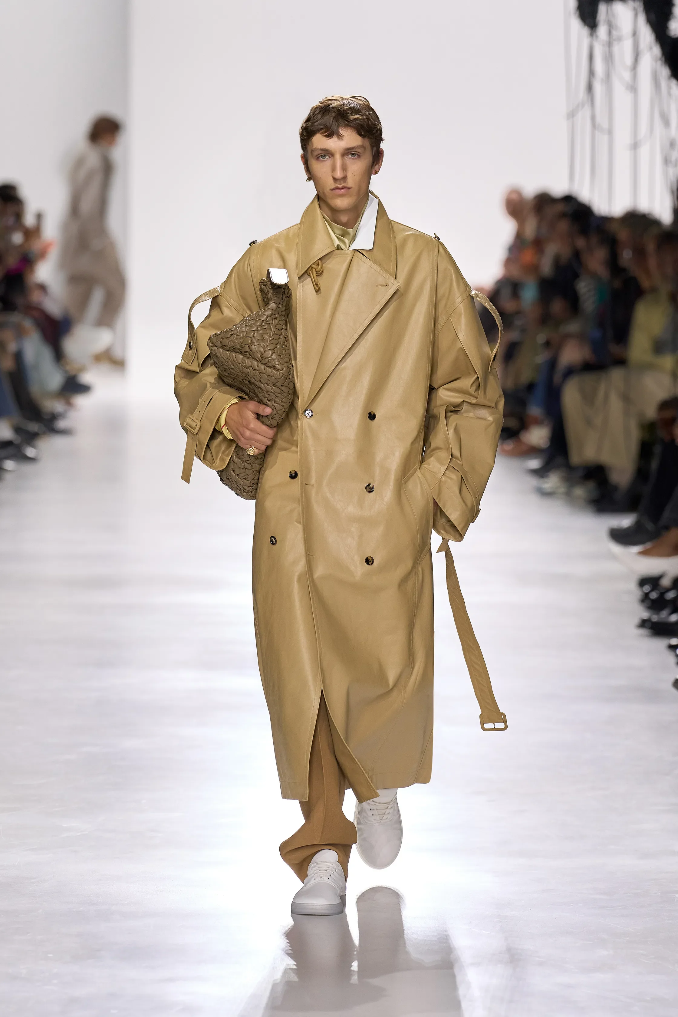 00046-bottega-veneta-spring-2026-ready-to-wear-credit-gorunway.webp