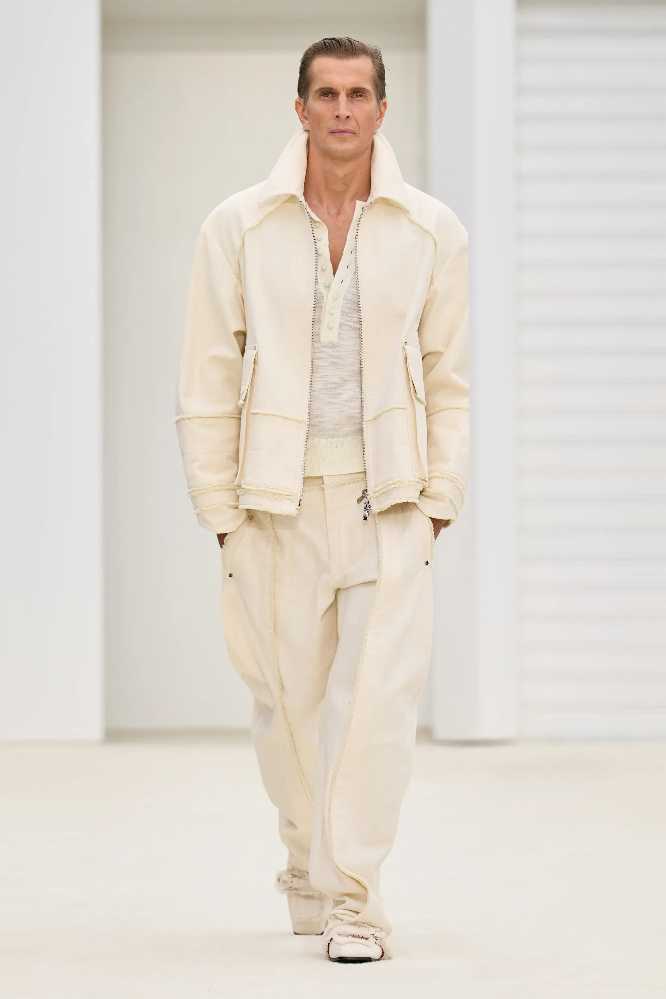 00017-ferrari-spring-2026-ready-to-wear-credit-gorunway.webp