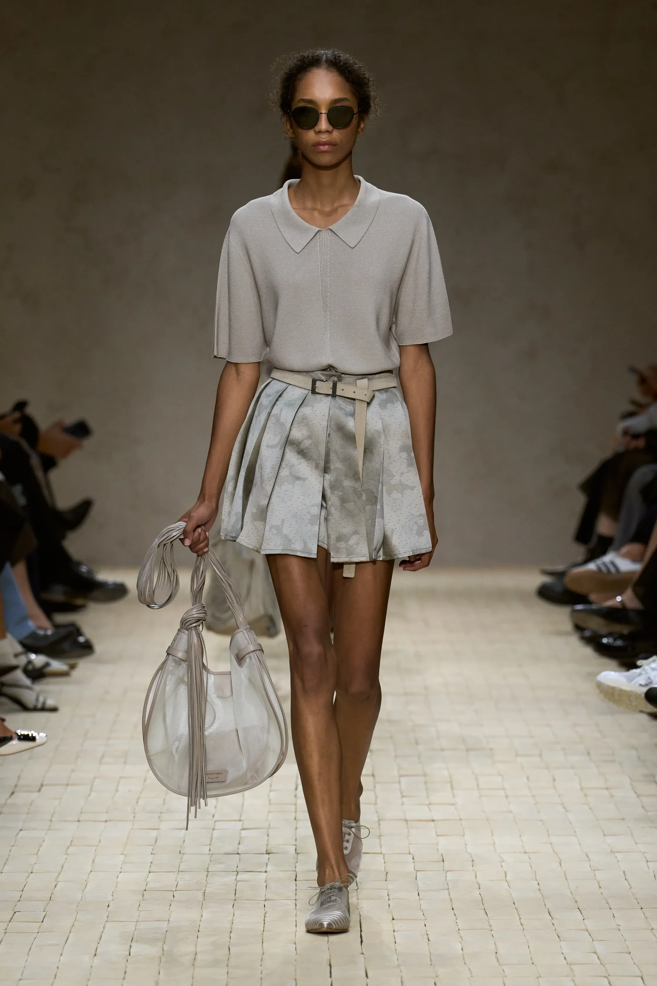 00020-emporio-armani-spring-2026-ready-to-wear-credit-gorunway.webp