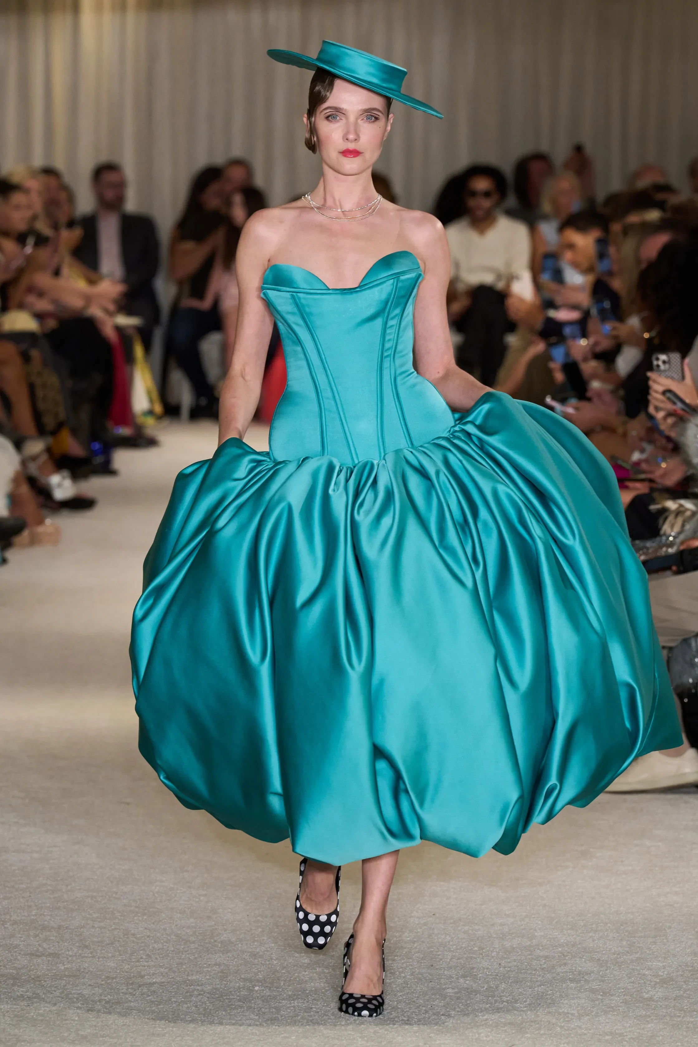 00059-christian-siriano-spring-2026-ready-to-wear-credit-gorunway.webp