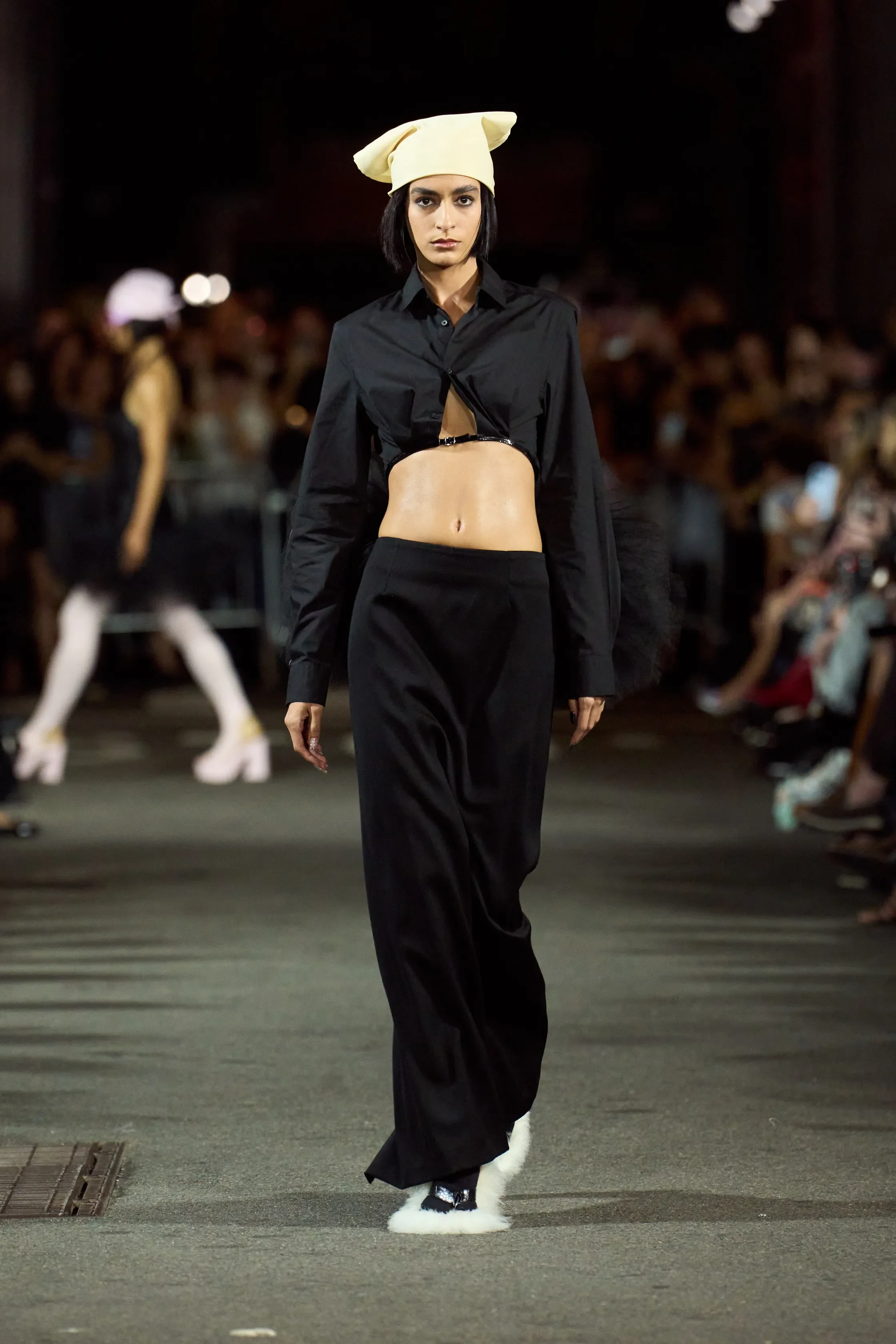 00013-christian-cowan-spring-2026-ready-to-wear-credit-gorunway.webp