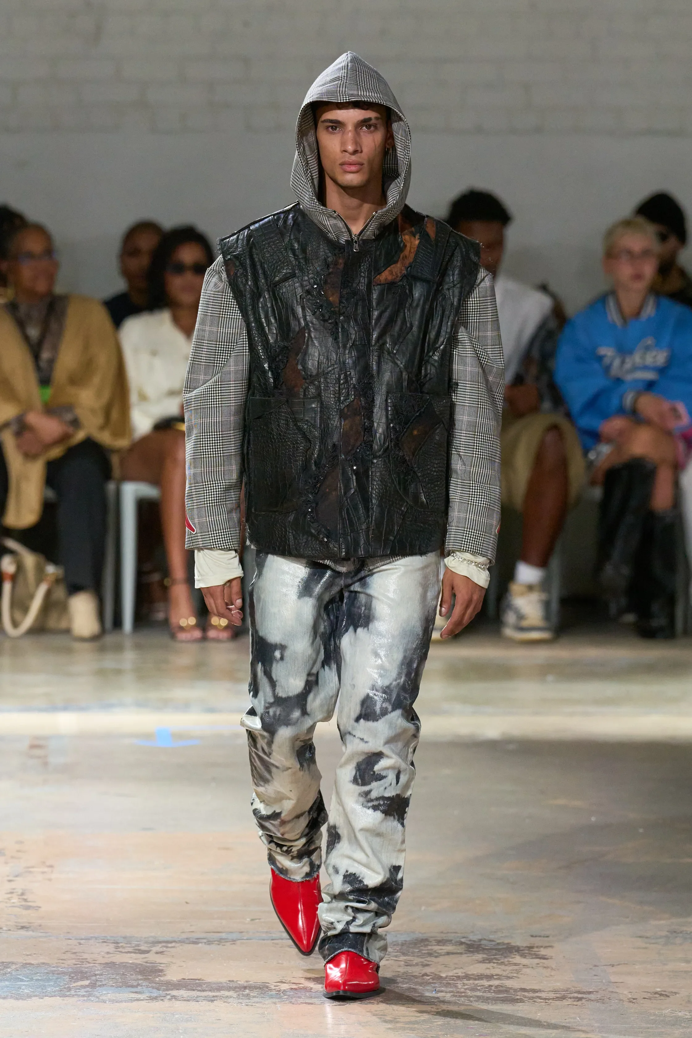 00009-who-decides-war-spring-2026-ready-to-wear-credit-gorunway.webp